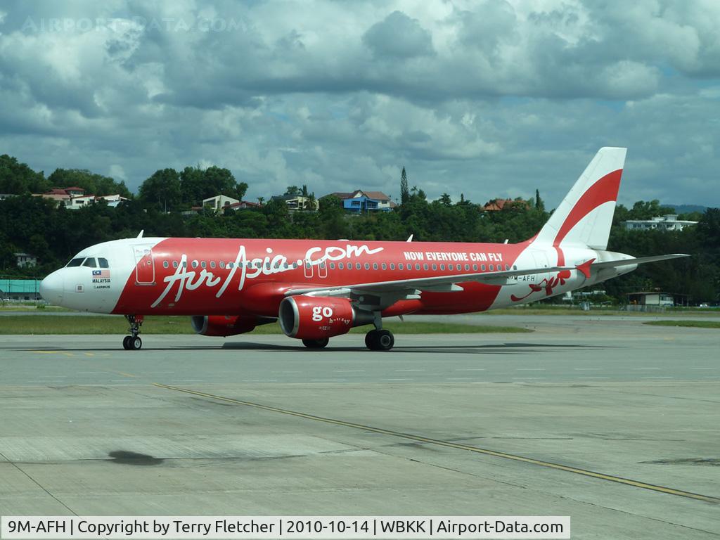 9M-AFH, 2006 Airbus A320-214 C/N 2826, Air Asia 2006 Airbus A320-214, c/n: 2826 at Kota Kinabalu