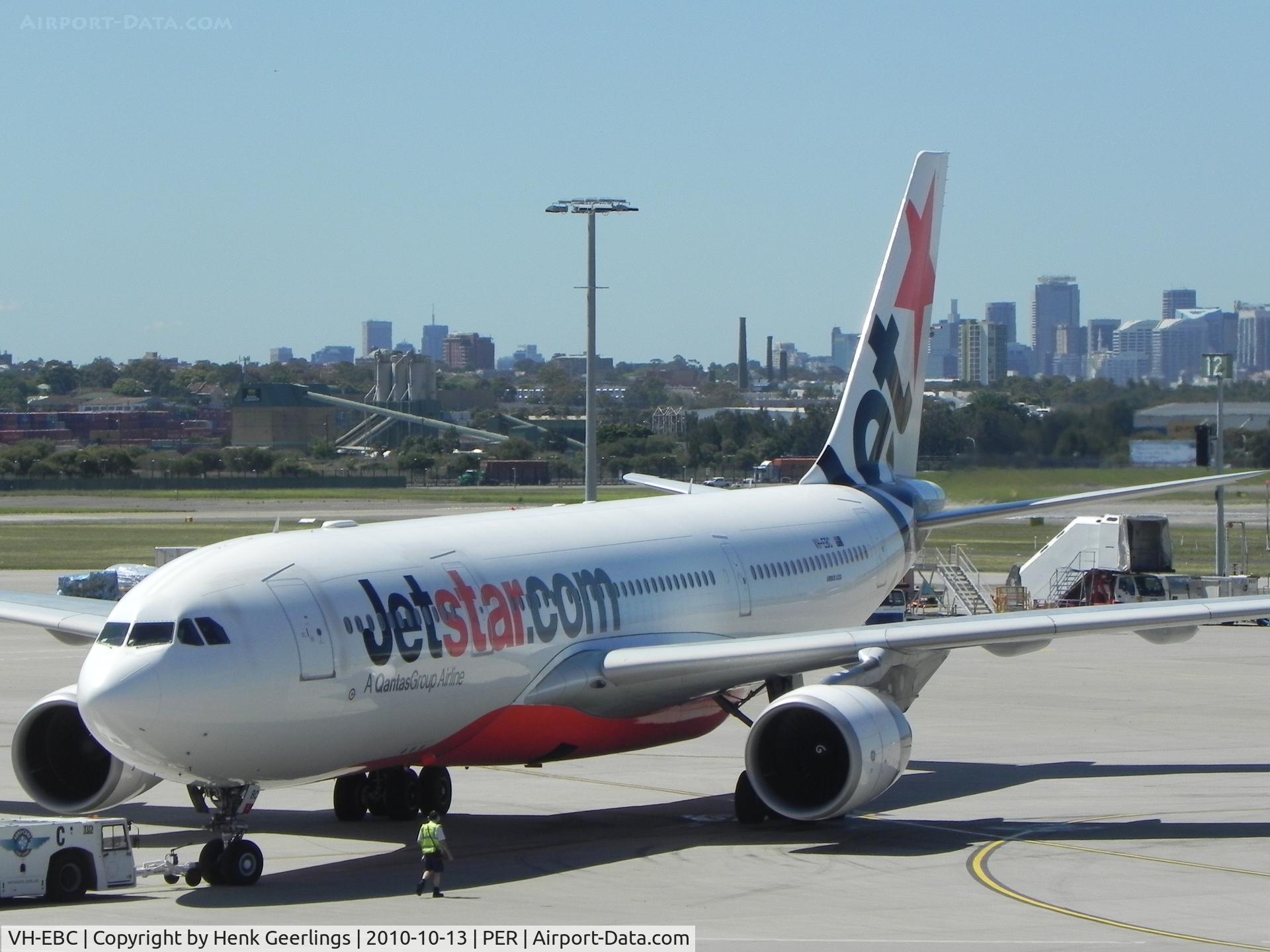 VH-EBC, 2003 Airbus A330-201 C/N 0506, Departure of Jetstar Airbus