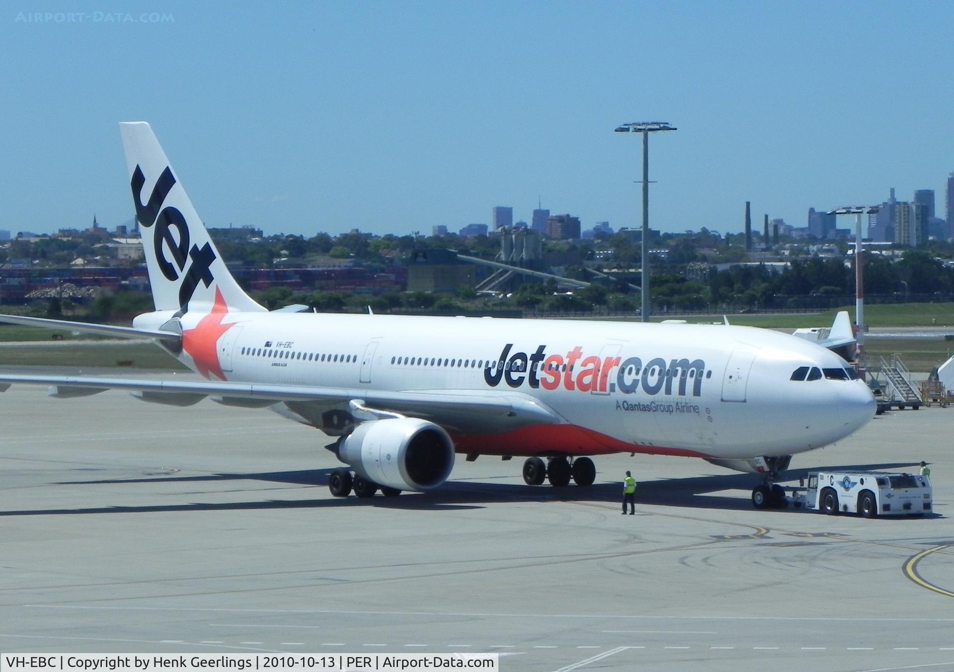 VH-EBC, 2003 Airbus A330-201 C/N 0506, Jetstar