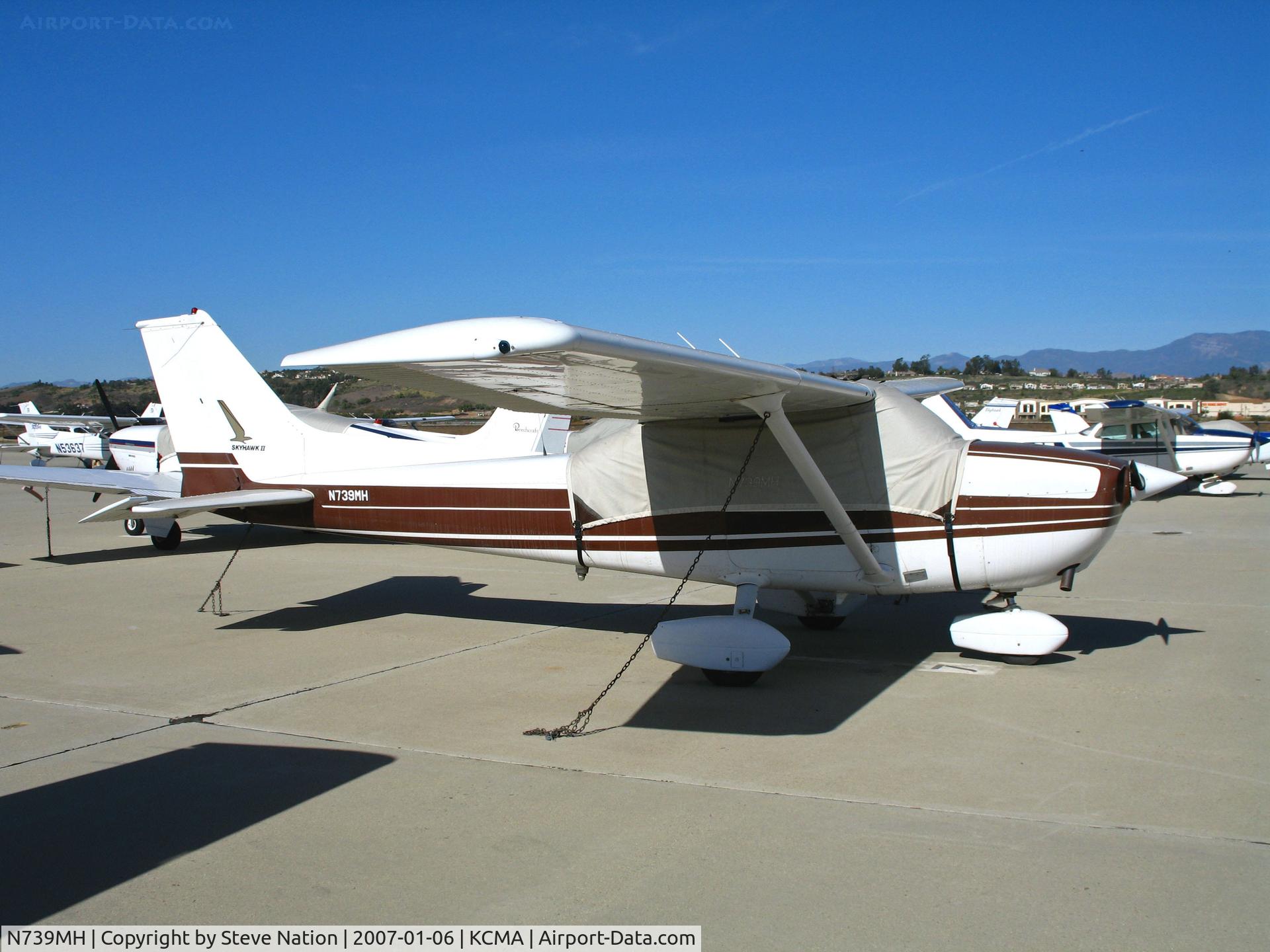 N739MH, 1978 Cessna 172N C/N 17270647, This 1978 Cessna 172N called Camarillo Airport home when this sunny, January 2007 photo was shot