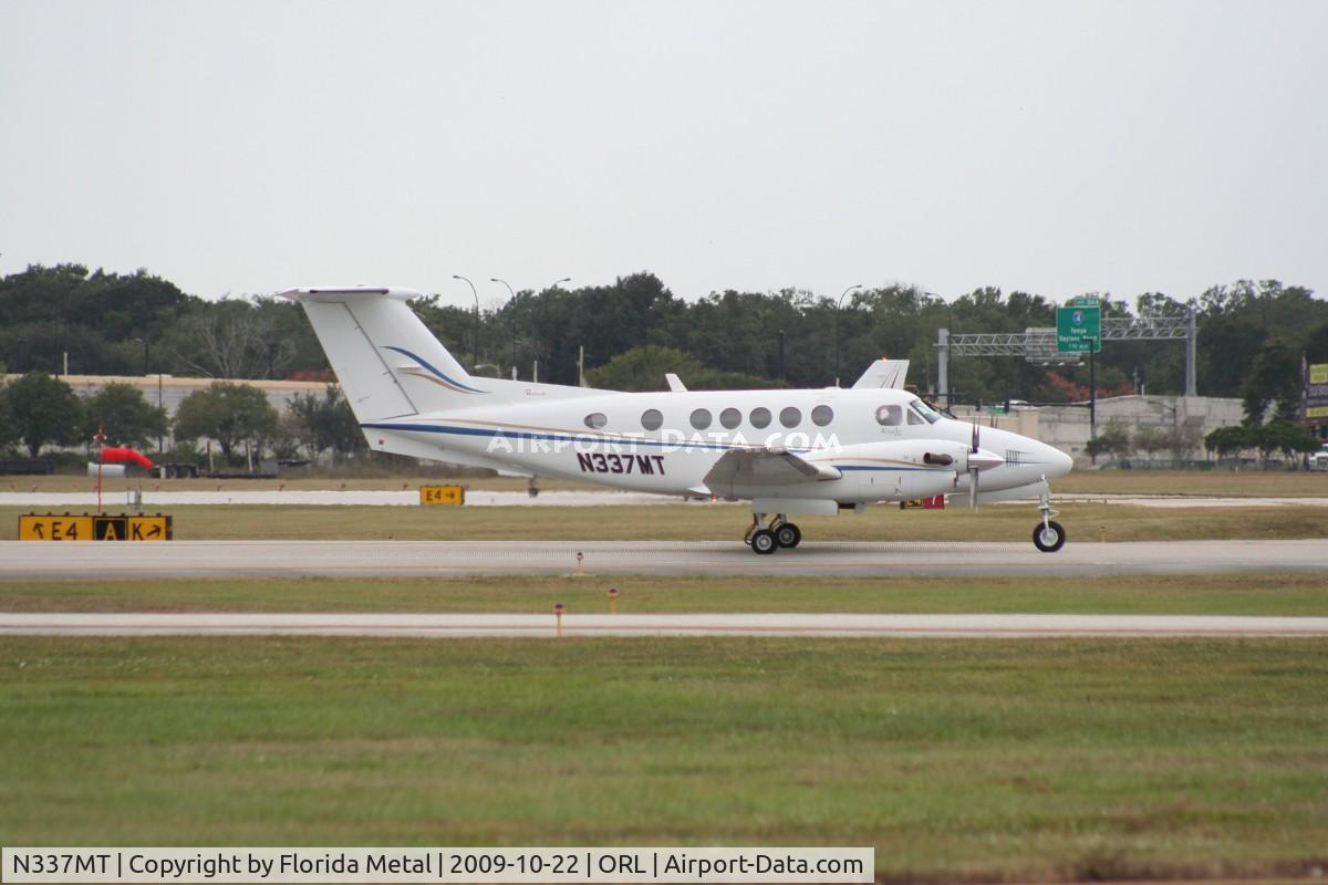 N337MT, 1998 Raytheon Aircraft Company B200 C/N BB-1628, Beech 200