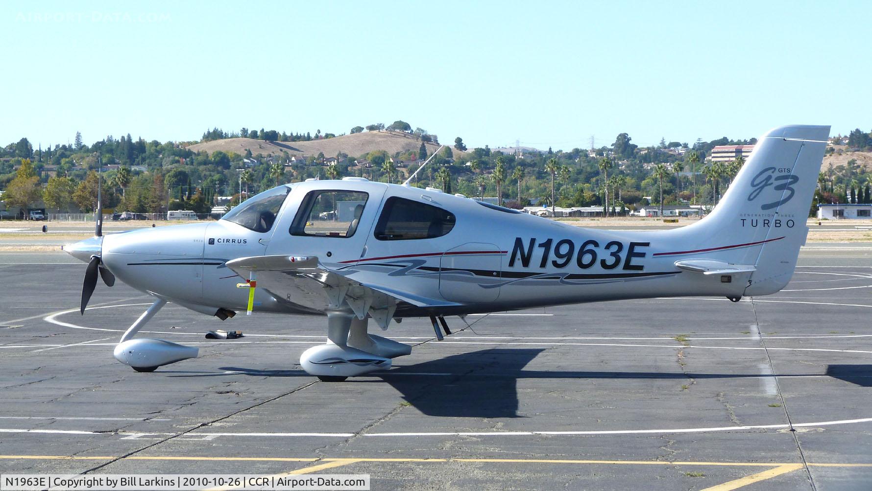 N1963E, 2008 Cirrus SR22 G3 GTS C/N 3082, Resident