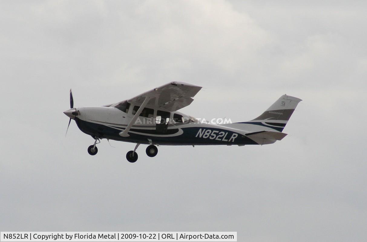 N852LR, 2008 Cessna 206H Stationair C/N 20608313, C206H
