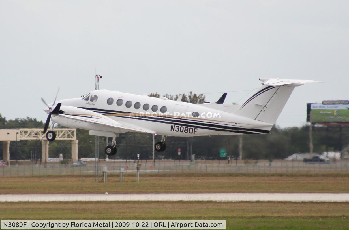 N3080F, 1999 Raytheon Aircraft Company B300 C/N FL-249, Beech 350