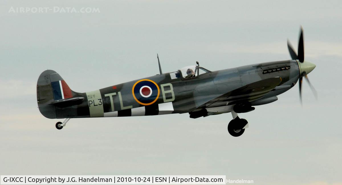 G-IXCC, 1944 Supermarine 361 Spitfire LF.IXe C/N CBAF.9590, flaps up gear up