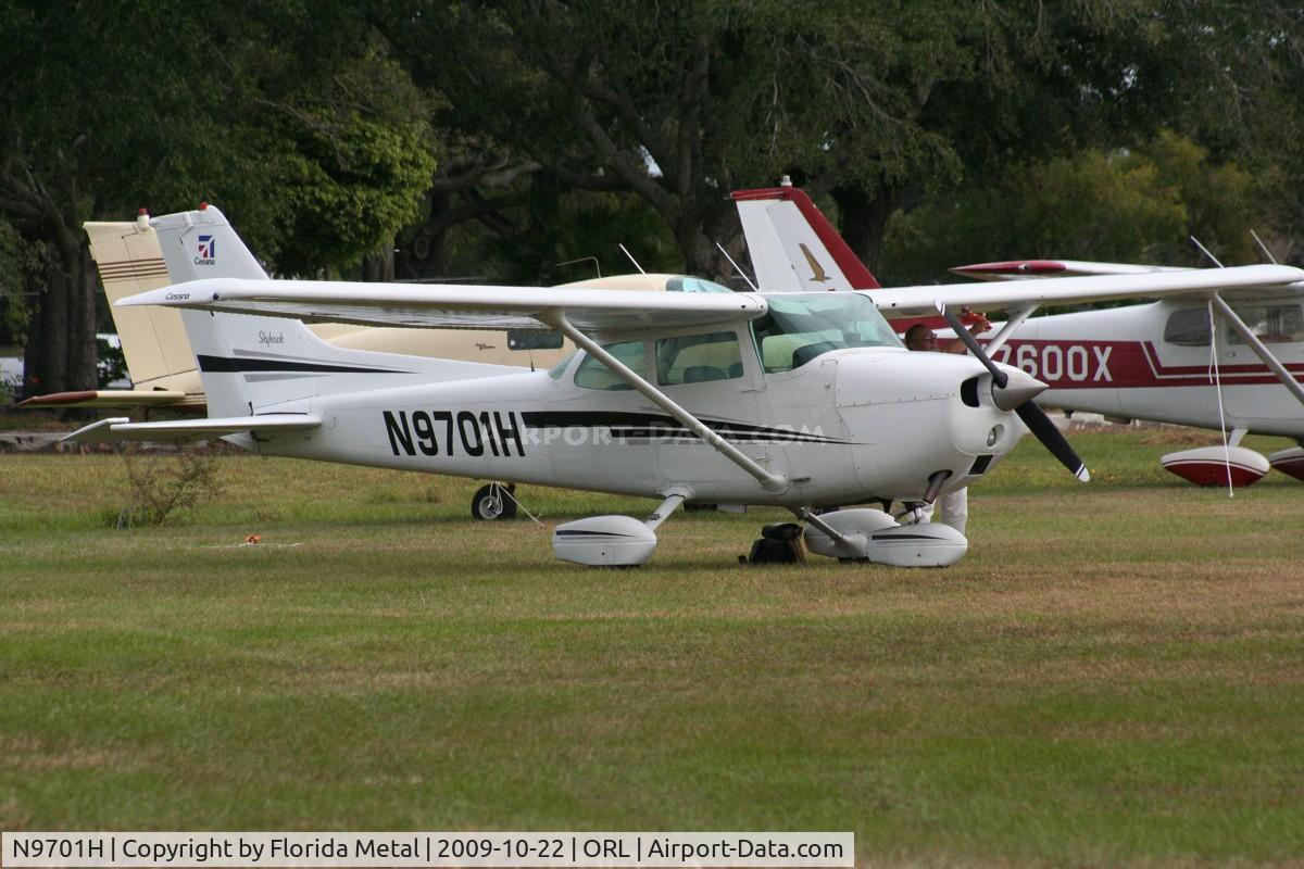 N9701H, 1975 Cessna 172M C/N 17266324, C172M