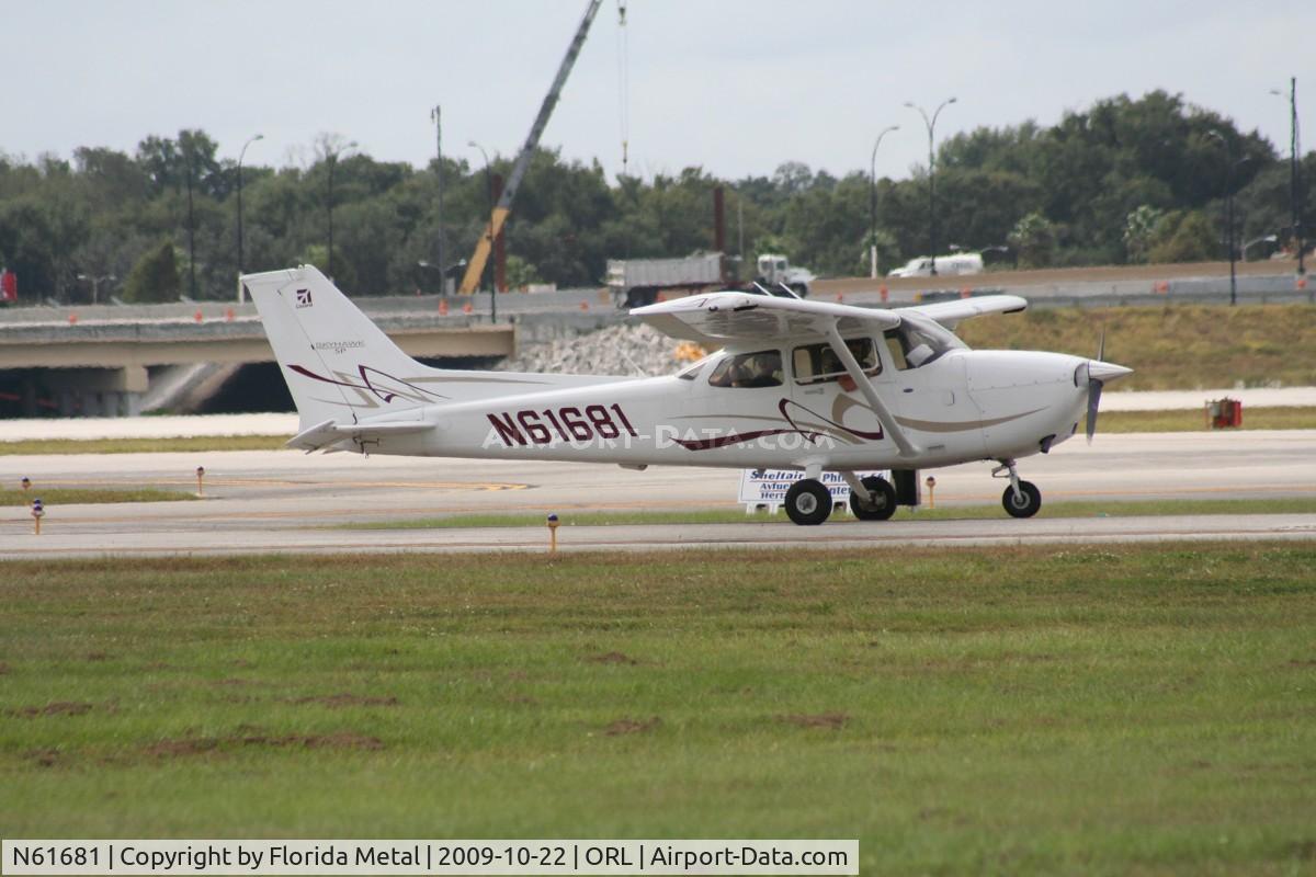 N61681, 2008 Cessna 172S C/N 172S10640, C172S