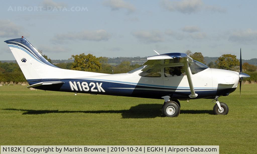 N182K, 1979 Cessna 182Q Skylane C/N 182-66882, SHOT AT HEADCORN