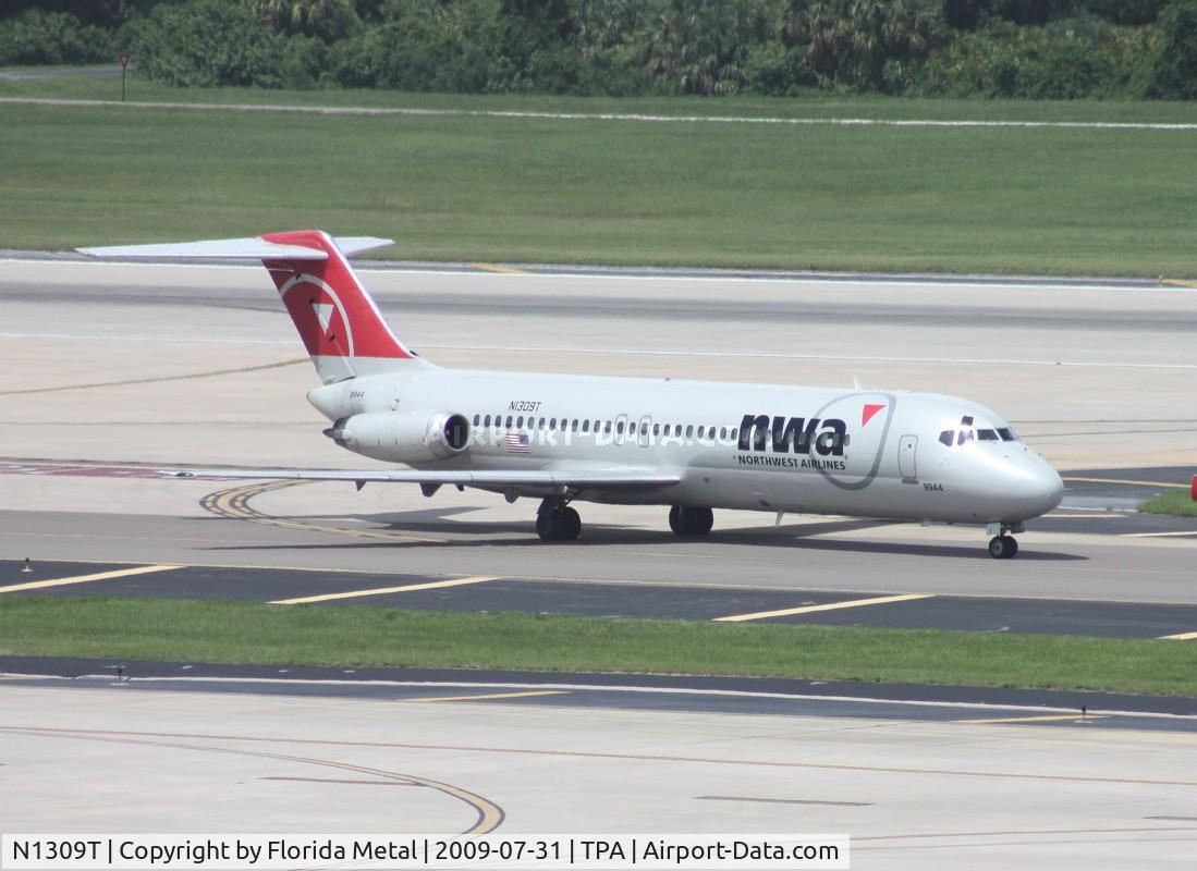 N1309T, 1968 Douglas DC-9-31 C/N 47316, Northwest DC-9-31