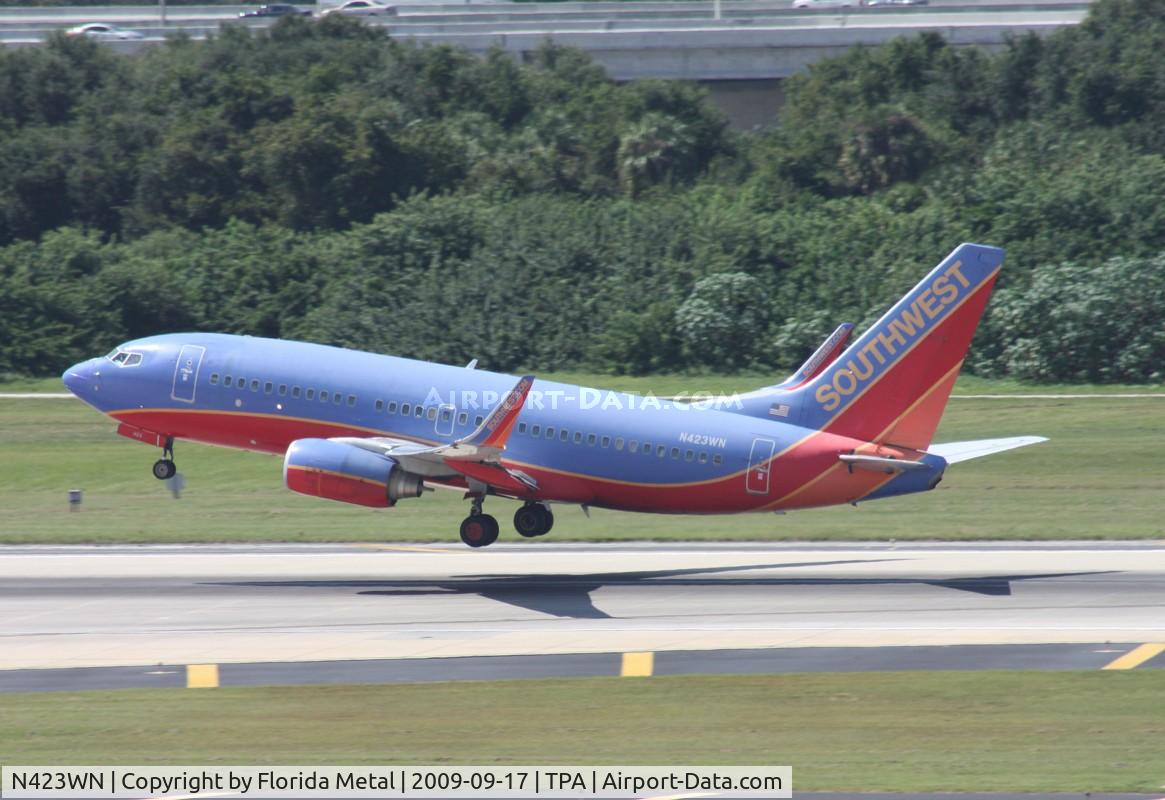 N423WN, 2002 Boeing 737-7H4 C/N 29827, Southwest 737-700