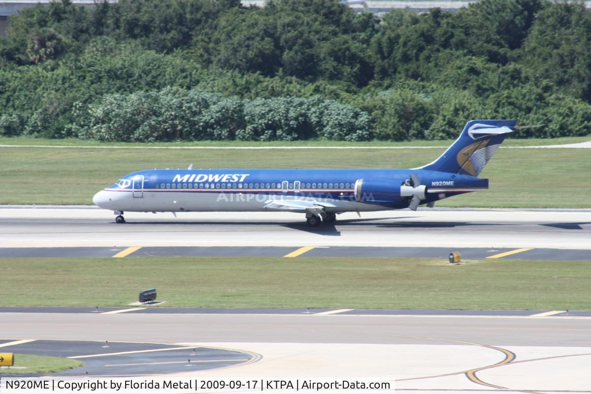 N920ME, 2004 Boeing 717-2BL C/N 55182, Midwest 717