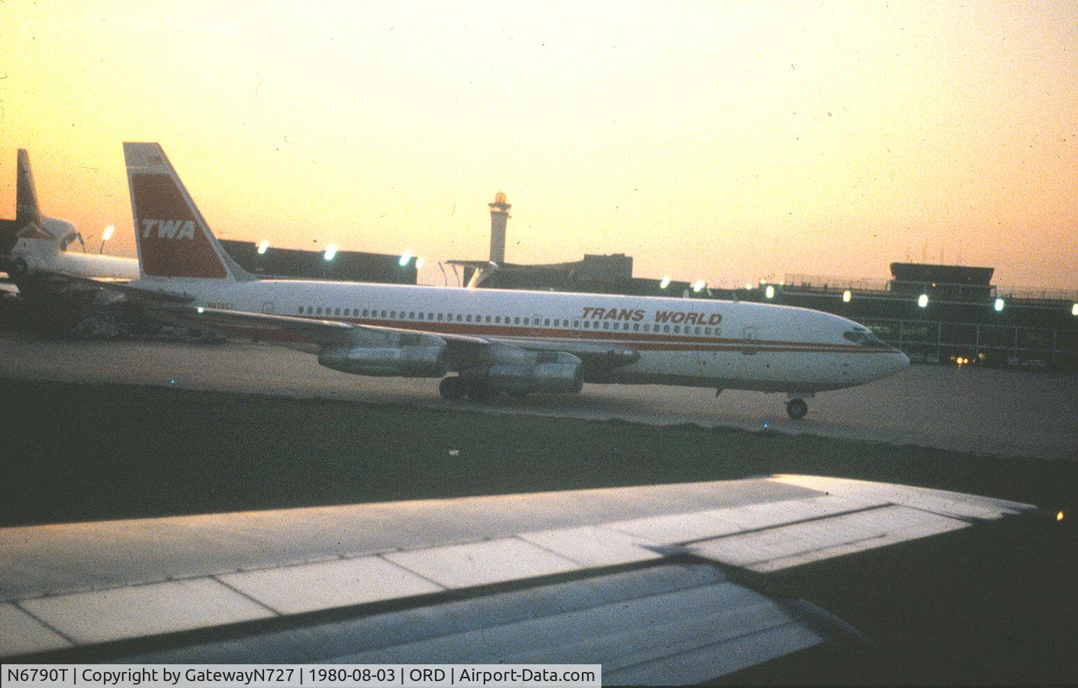 N6790T, 1967 boeing 707-131B C/N 19436, Taken from AA 727 N6809.