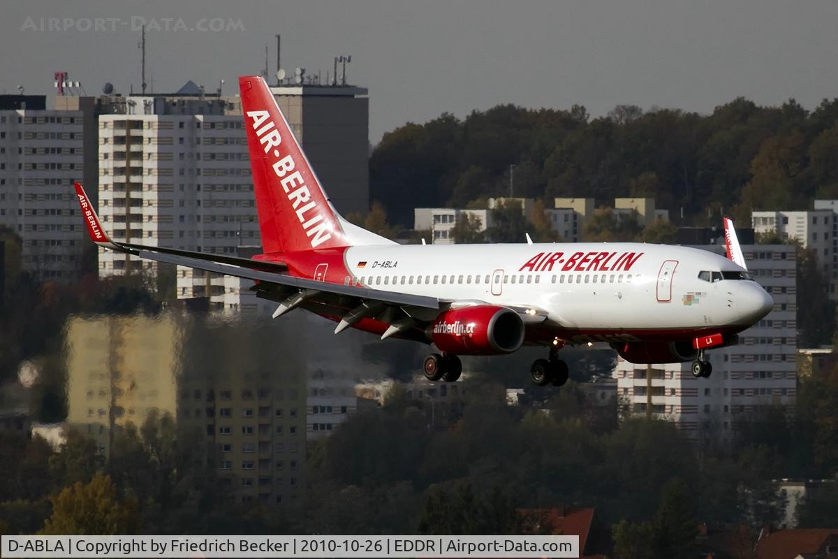D-ABLA, 2007 Boeing 737-76J C/N 36114, on final RW09