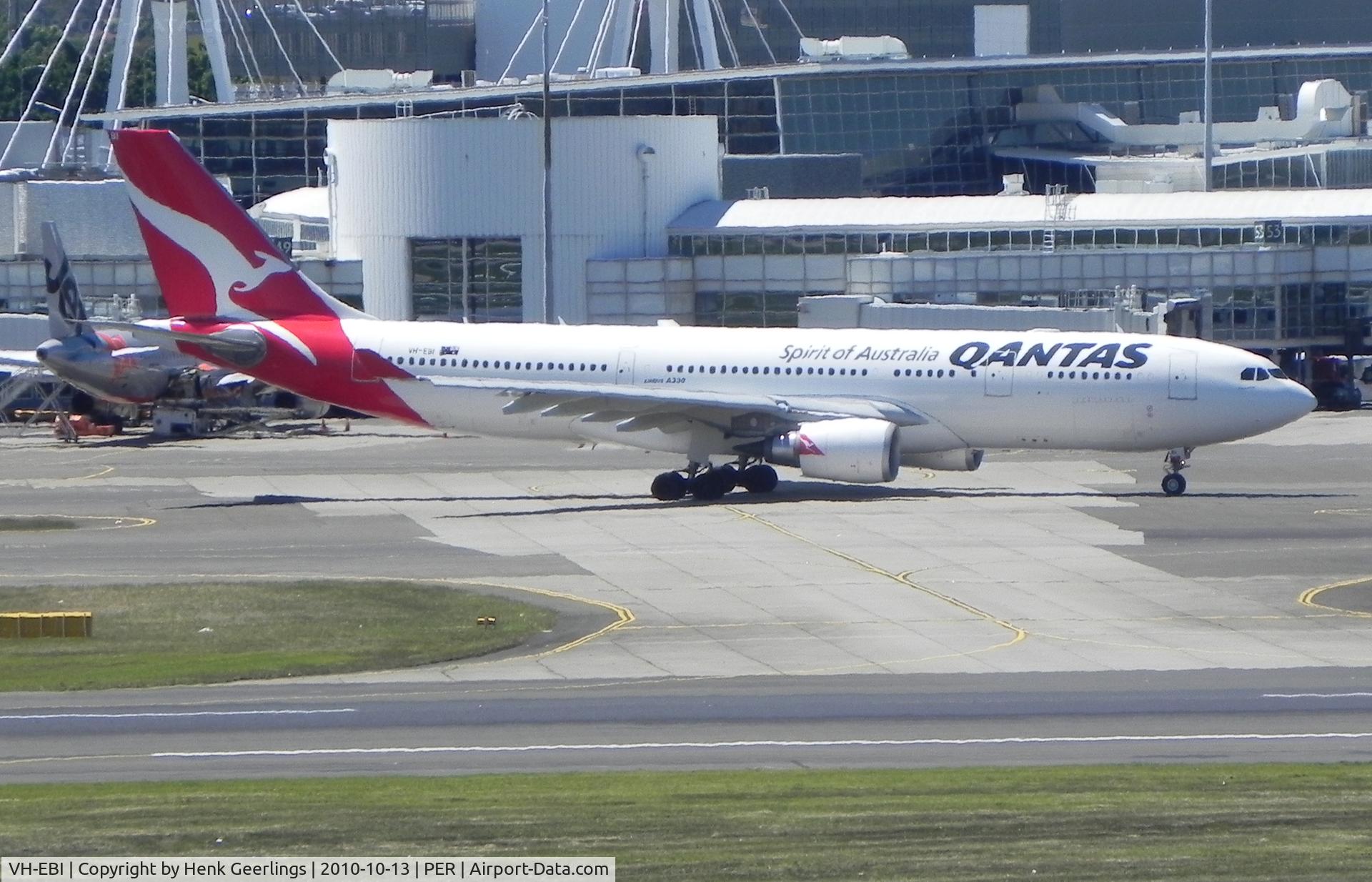 VH-EBI, 2008 Airbus A330-203 C/N 898, Qantas A330
