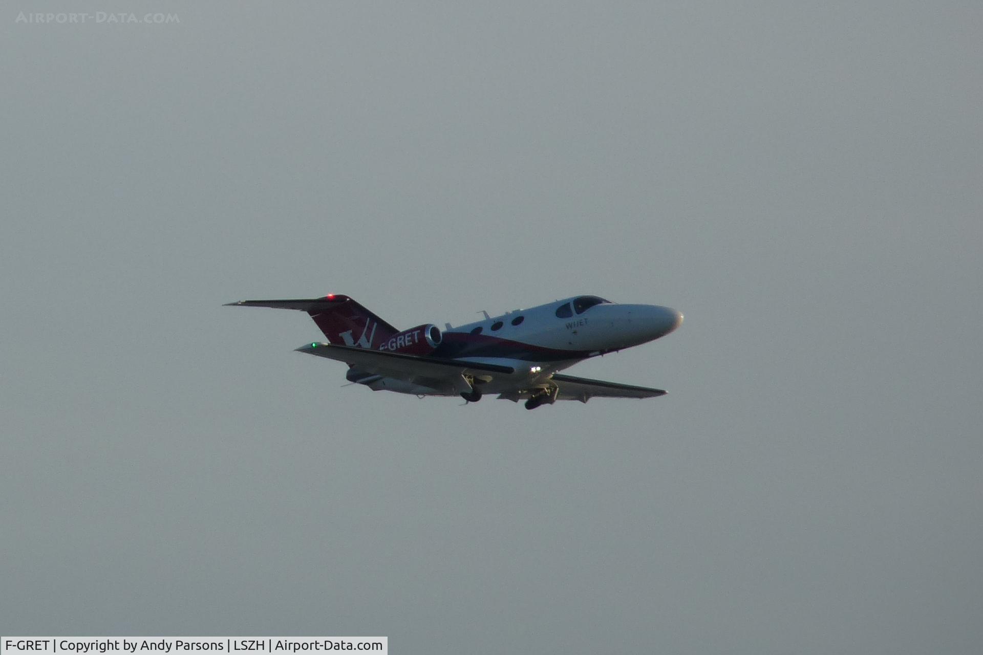 F-GRET, 2008 Cessna 510 Citation Mustang Citation Mustang C/N 510-0141, Departing Zurich