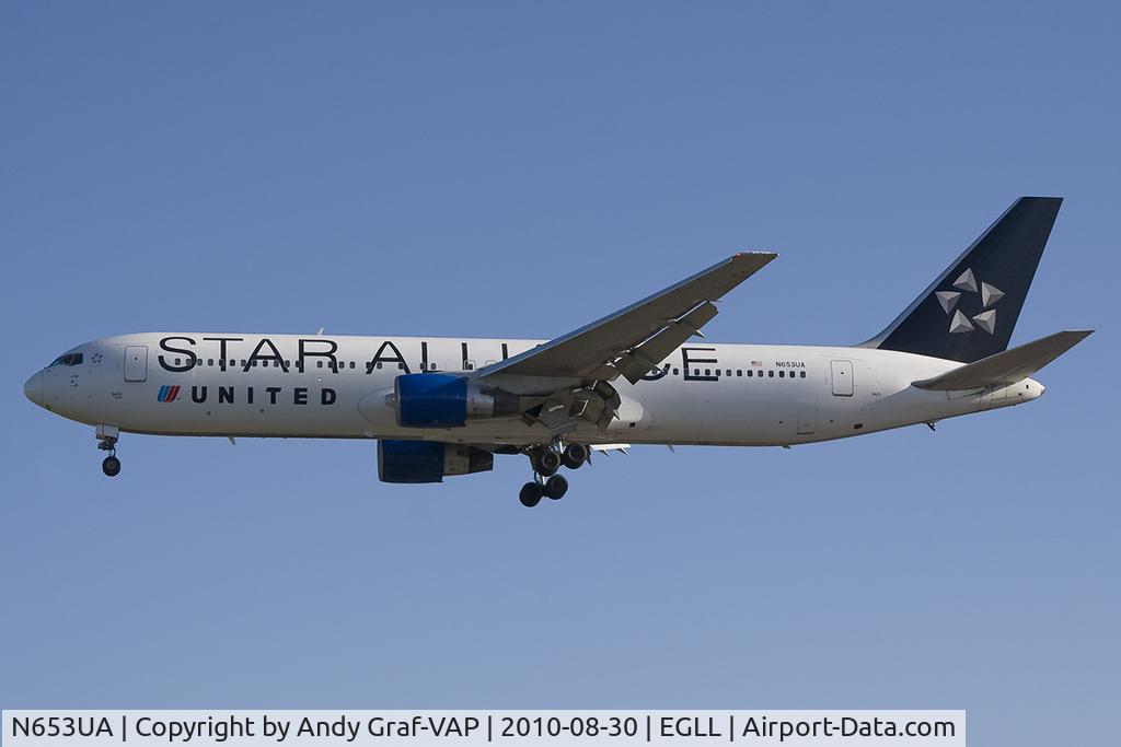 N653UA, 1992 Boeing 767-322 C/N 25391, United Airlines 767-300