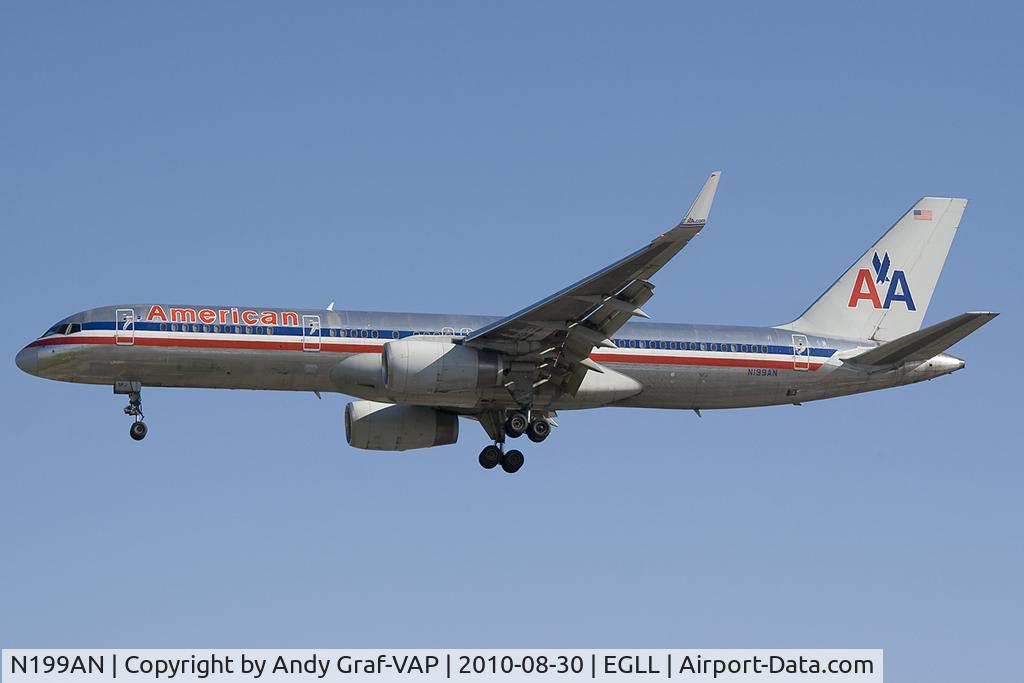 N199AN, 2001 Boeing 757-223 C/N 32393, American Airlines 757-200