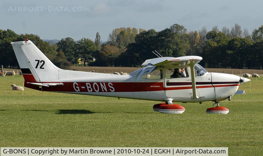 G-BONS, 1976 Cessna 172N C/N 172-68345, SHOT AT HEADCORN