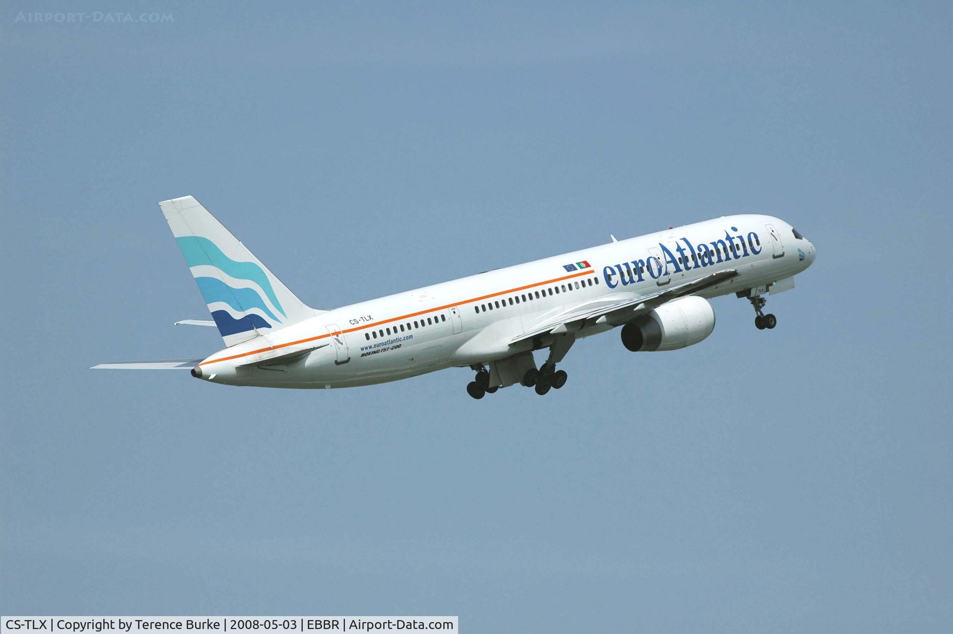 CS-TLX, 1988 Boeing 757-2G5 C/N 24176, Off RNY 07R Brussels