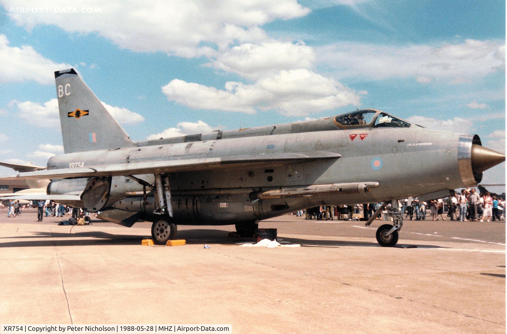 XR754, 1965 English Electric Lightning F.6 C/N 95219, Another view of the 11 Squadron Lightning F.6 on display at the 1988 RAF Mildenhall Air Fete.