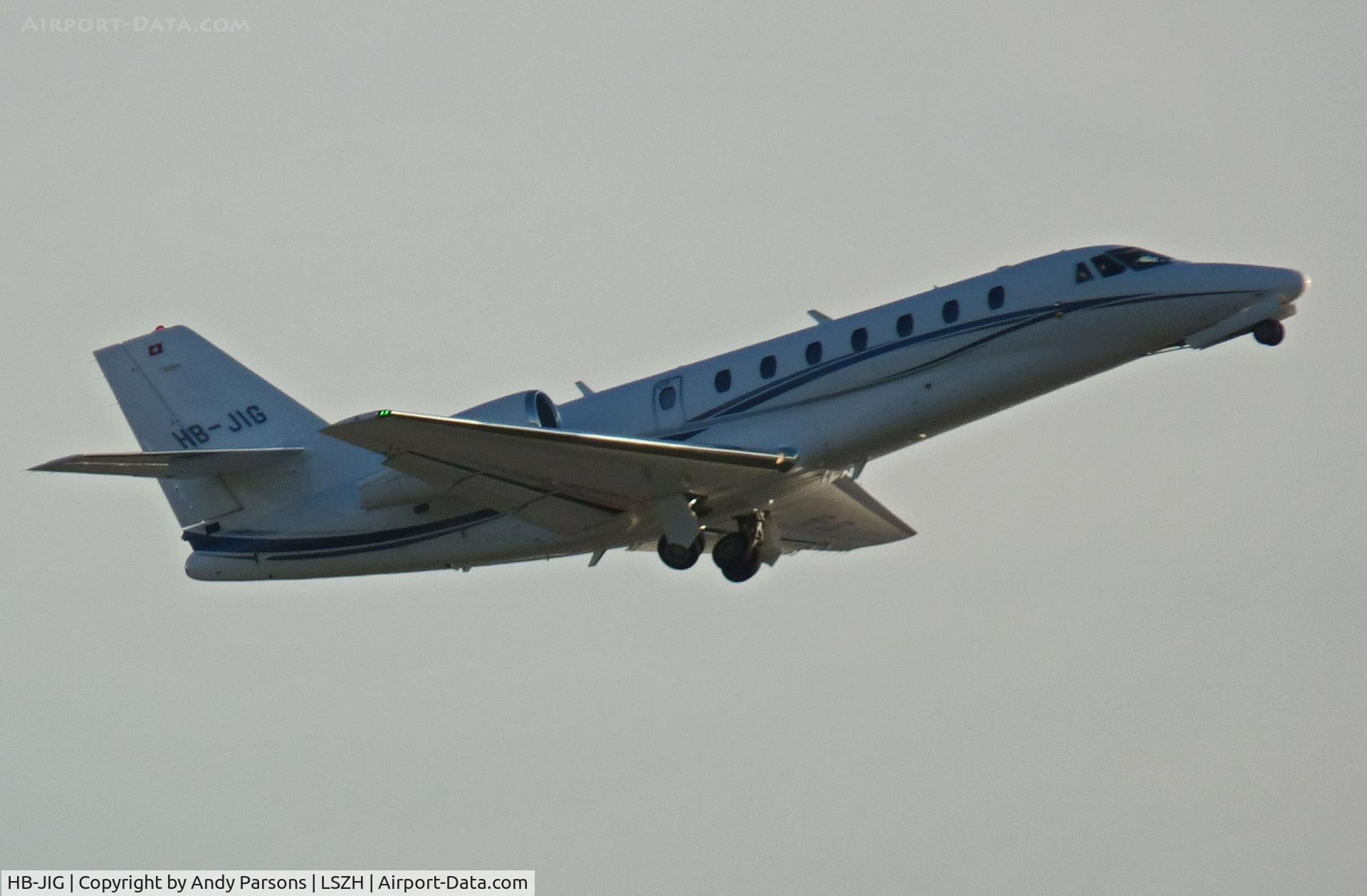 HB-JIG, 2009 Cessna 680 Citation Sovereign C/N 680-0280, Climbing ou of its home base Zurich