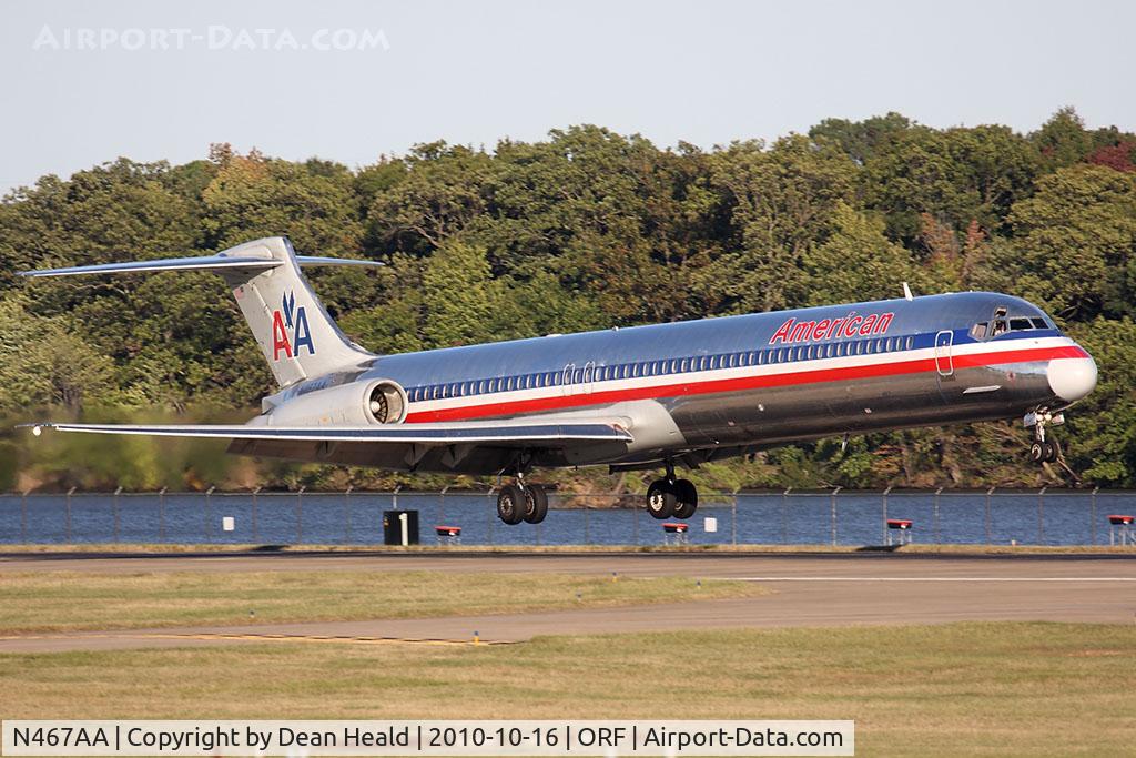 N467AA, 1988 McDonnell Douglas MD-82 (DC-9-82) C/N 49597, American Airlines N467AA from Dallas/Fort Worth Int'l (KDFW) landing RWY 23.