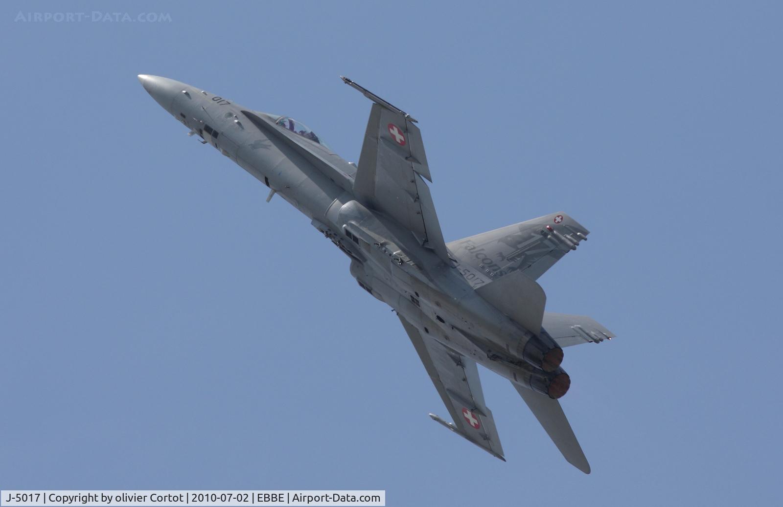 J-5017, McDonnell Douglas F/A-18C Hornet C/N 1365/SFC017, beauvechain Airshow 2010