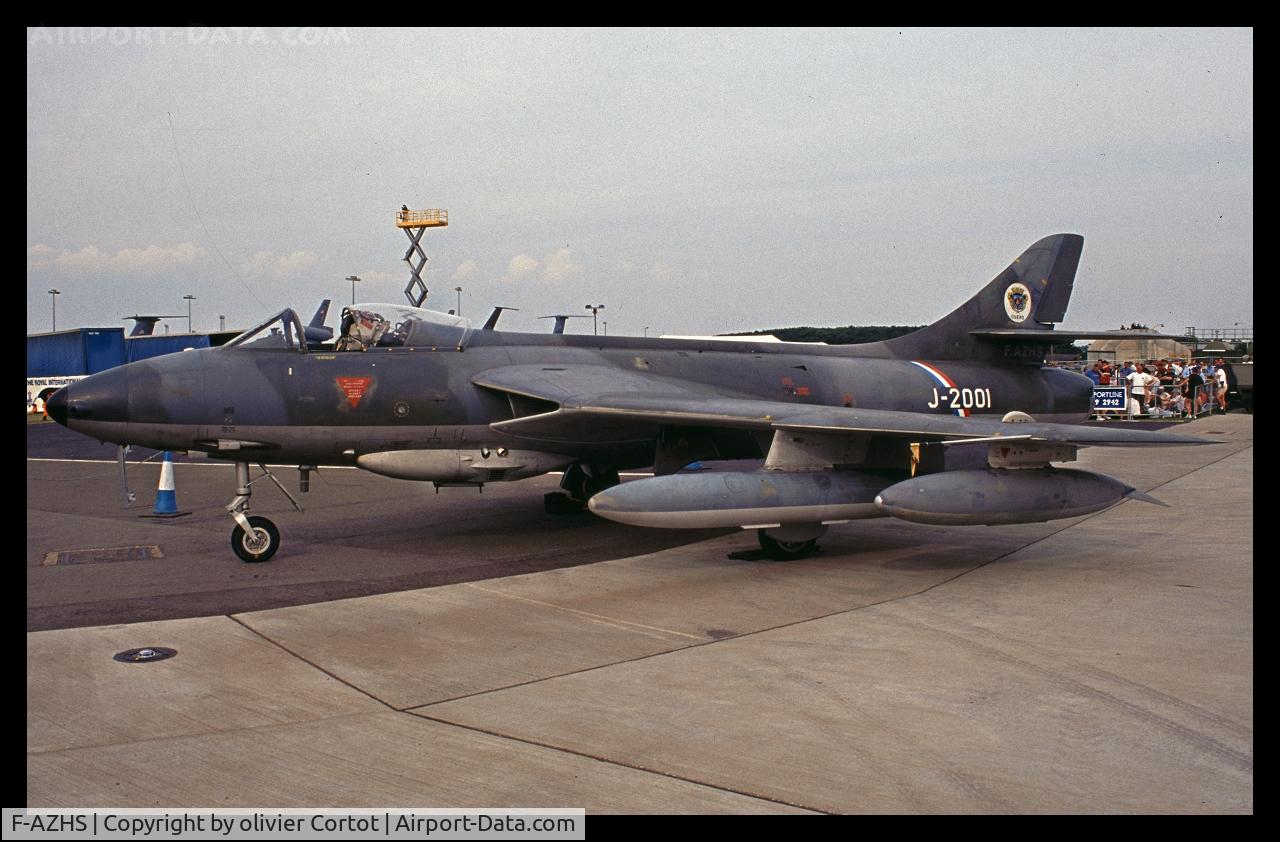 F-AZHS, 1959 Hawker Hunter F.58 C/N 41H-697462, Slide scan, soory for the quality ! RIAT 2002