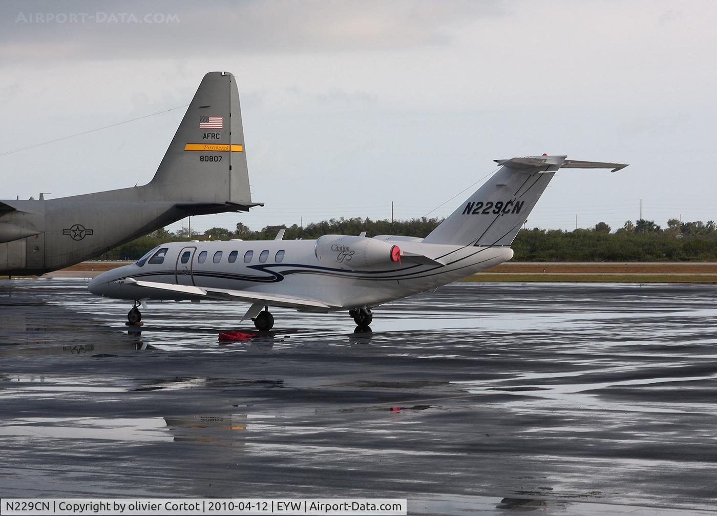 N229CN, 2008 Cessna 525B CitationJet CJ3 C/N 525B0223, Key West Airport