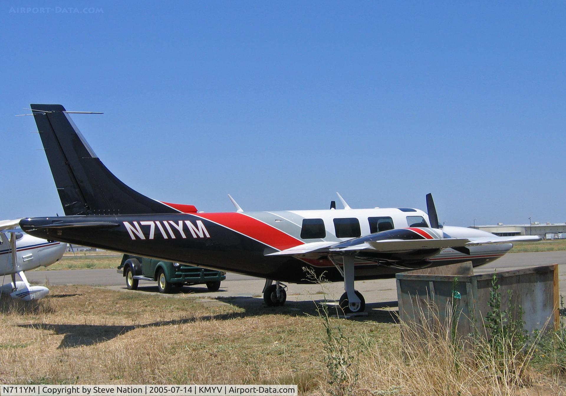 N711YM, 1975 Smith Aerostar 601P C/N 61P-0215-023, 1975 Ted Smith Aerostar 601P in for maintenance