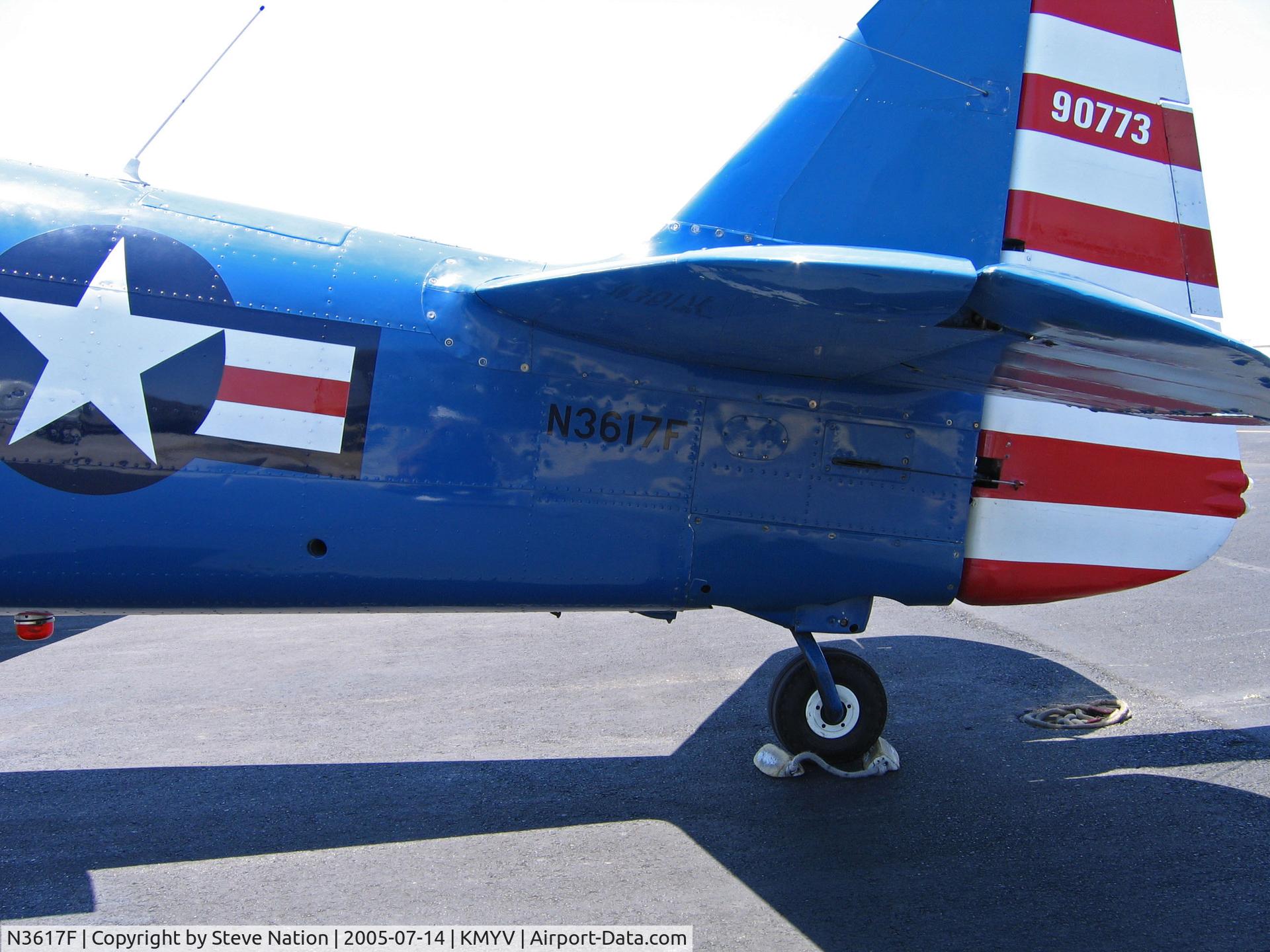 N3617F, 1958 North American AT-6D C/N 90773, CLOSE-UP rear fuselage: North American AT-6D at Marysville, CA for joy rides (interesting color scheme, no? J-107 RNeAF? 90773 USAAF?)