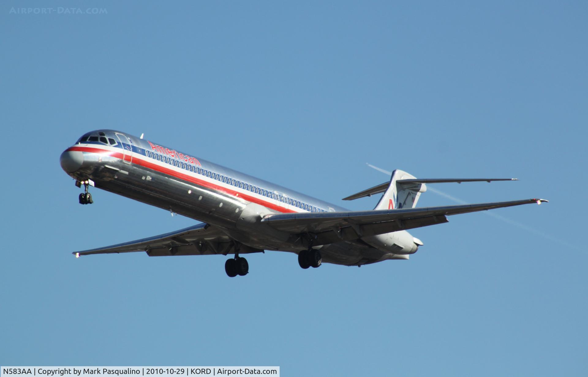 N583AA, 1991 McDonnell Douglas MD-82 (DC-9-82) C/N 53160, MD-82