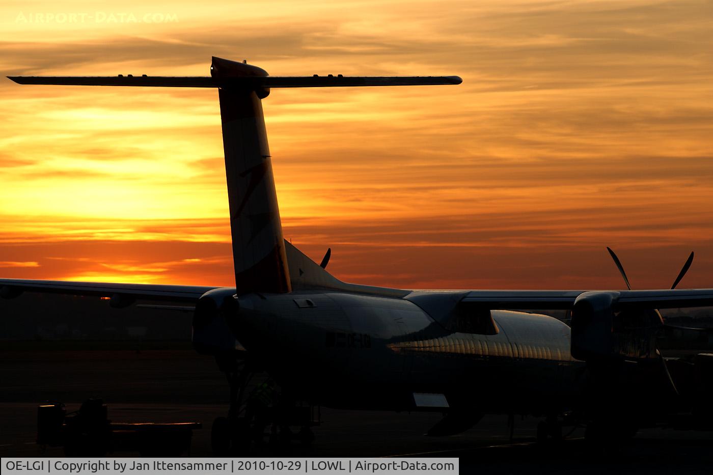 OE-LGI, 2004 De Havilland Canada DHC-8-402Q Dash 8 C/N 4100, OE-LGI @ Linz Airport
