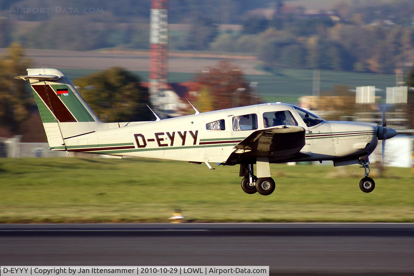 D-EYYY, 1980 Piper PA-28RT-201 Arrow IV Arrow IV C/N 28R-8018104, D-EYYY @ Linz Airport