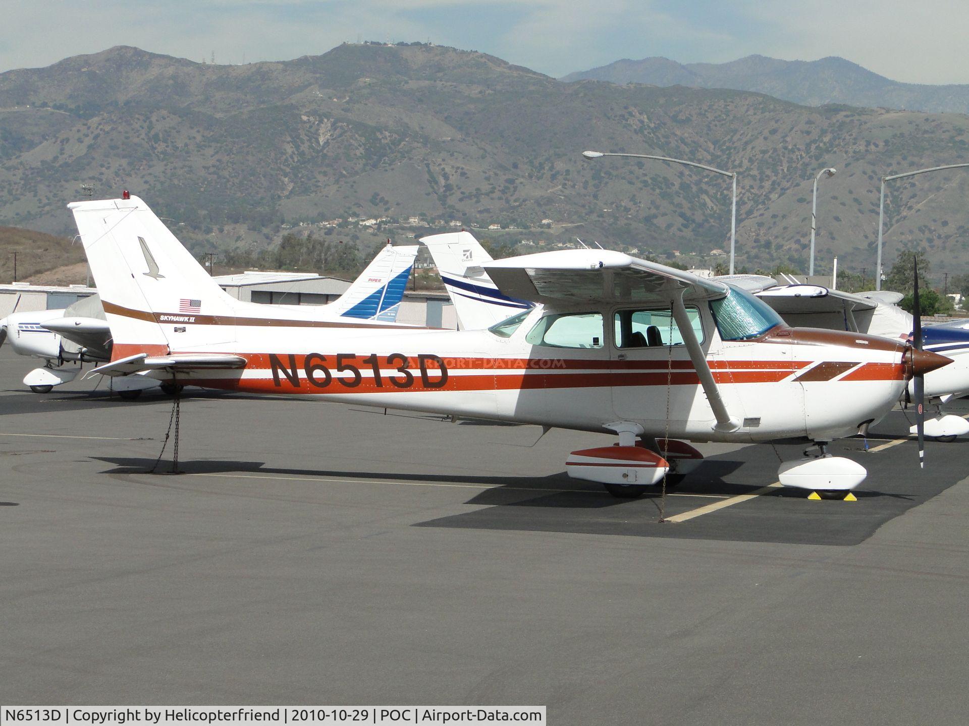 N6513D, 1979 Cessna 172N C/N 17272837, Parked in transient parking