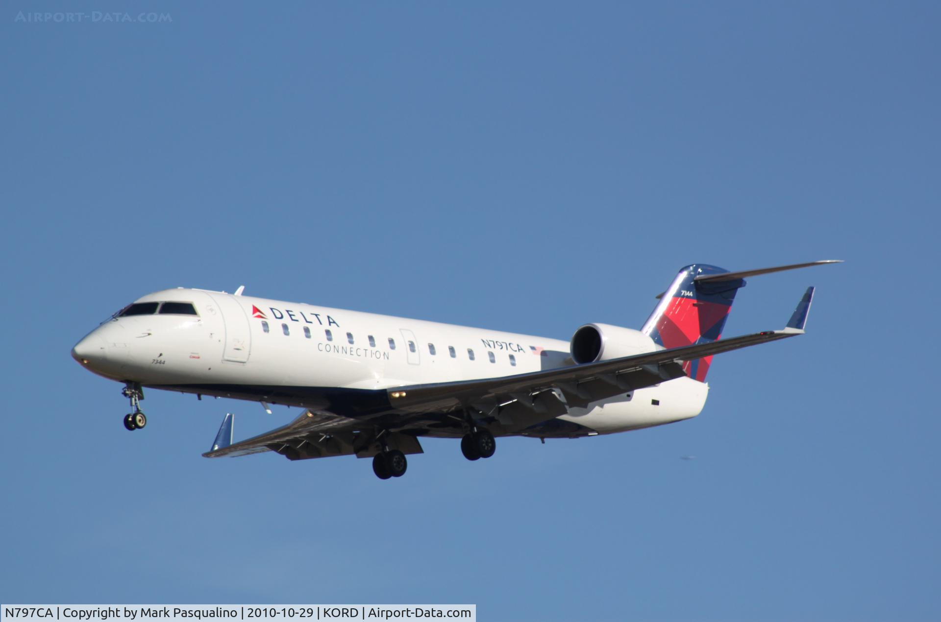 N797CA, 1999 Bombardier CRJ-100ER (CL-600-2B19) C/N 7344, CL-600-2B19