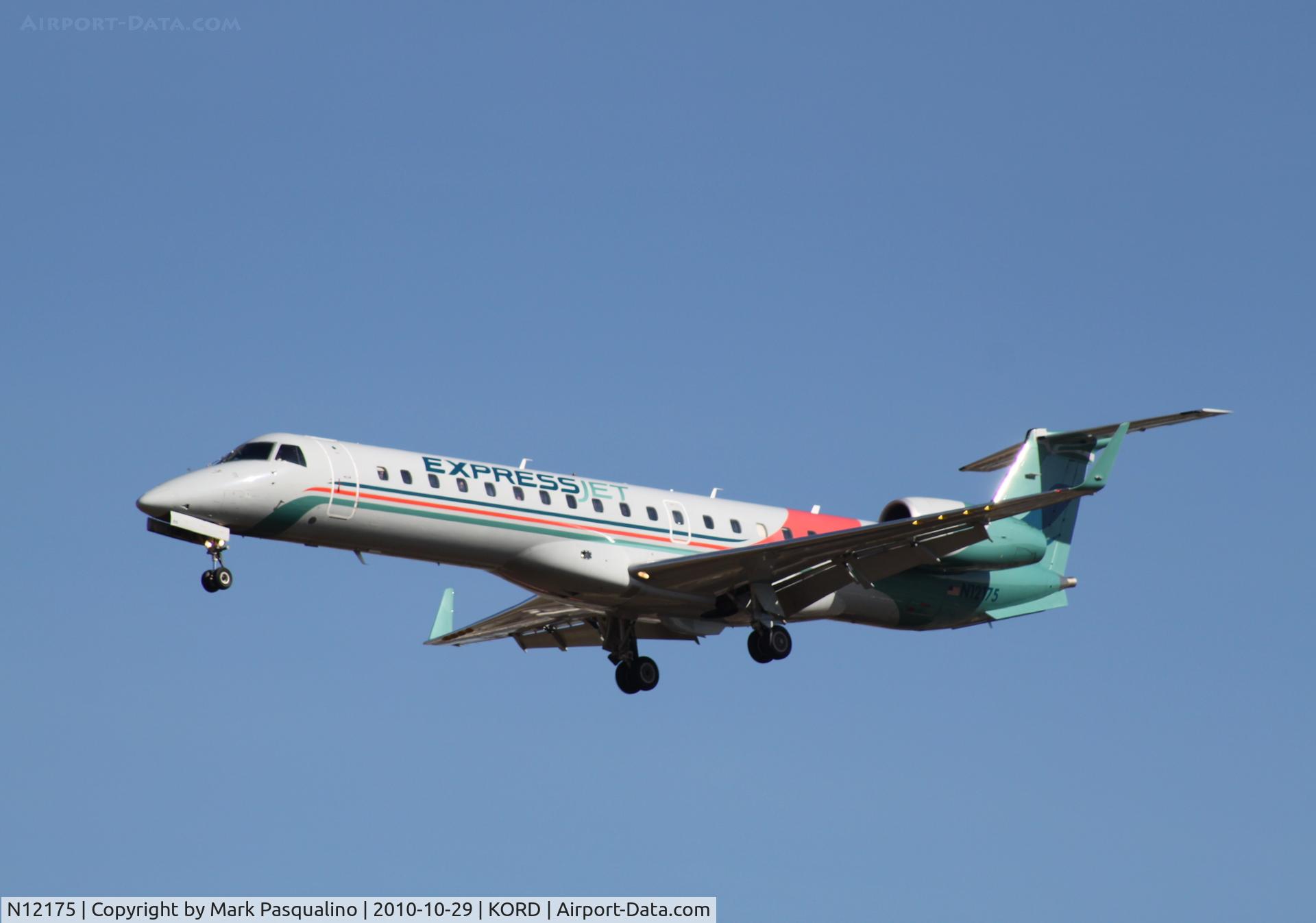 N12175, 2004 Embraer ERJ-145XR (EMB-145XR) C/N 14500878, EMB-145XR