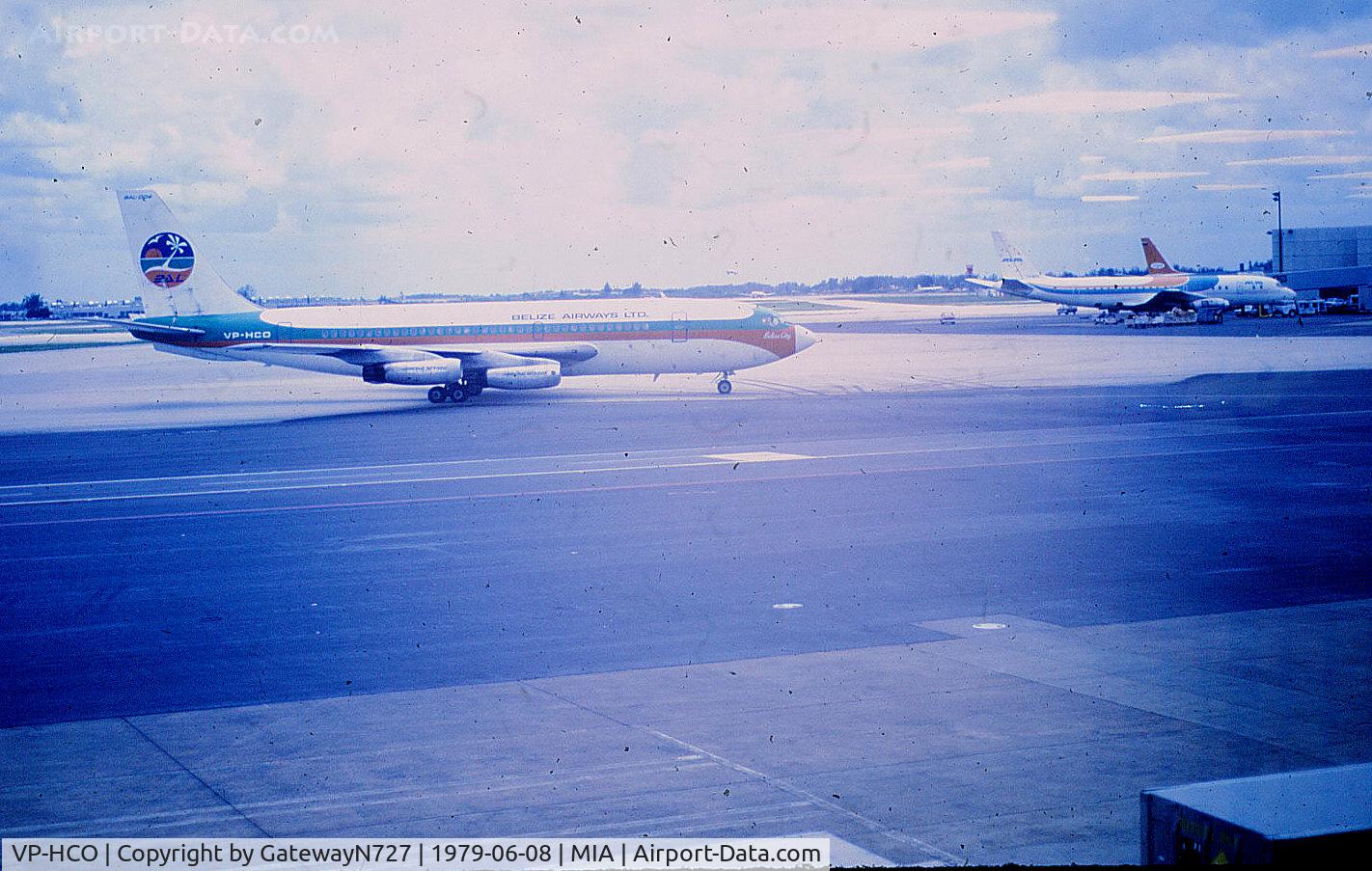 VP-HCO, 1960 Boeing 720-022 C/N 18045, Arrival at MIA. Delivered to United as N7213U.