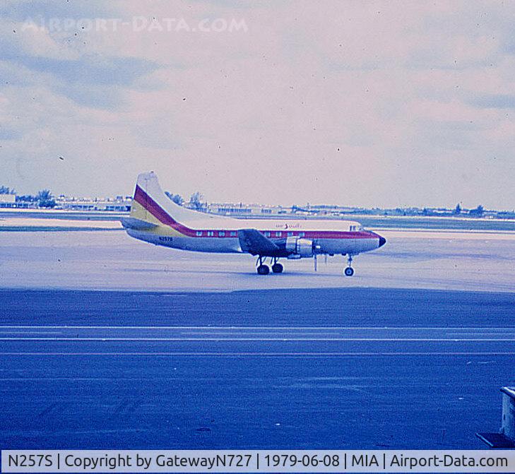 N257S, 1951 Martin 404 C/N 14110, 