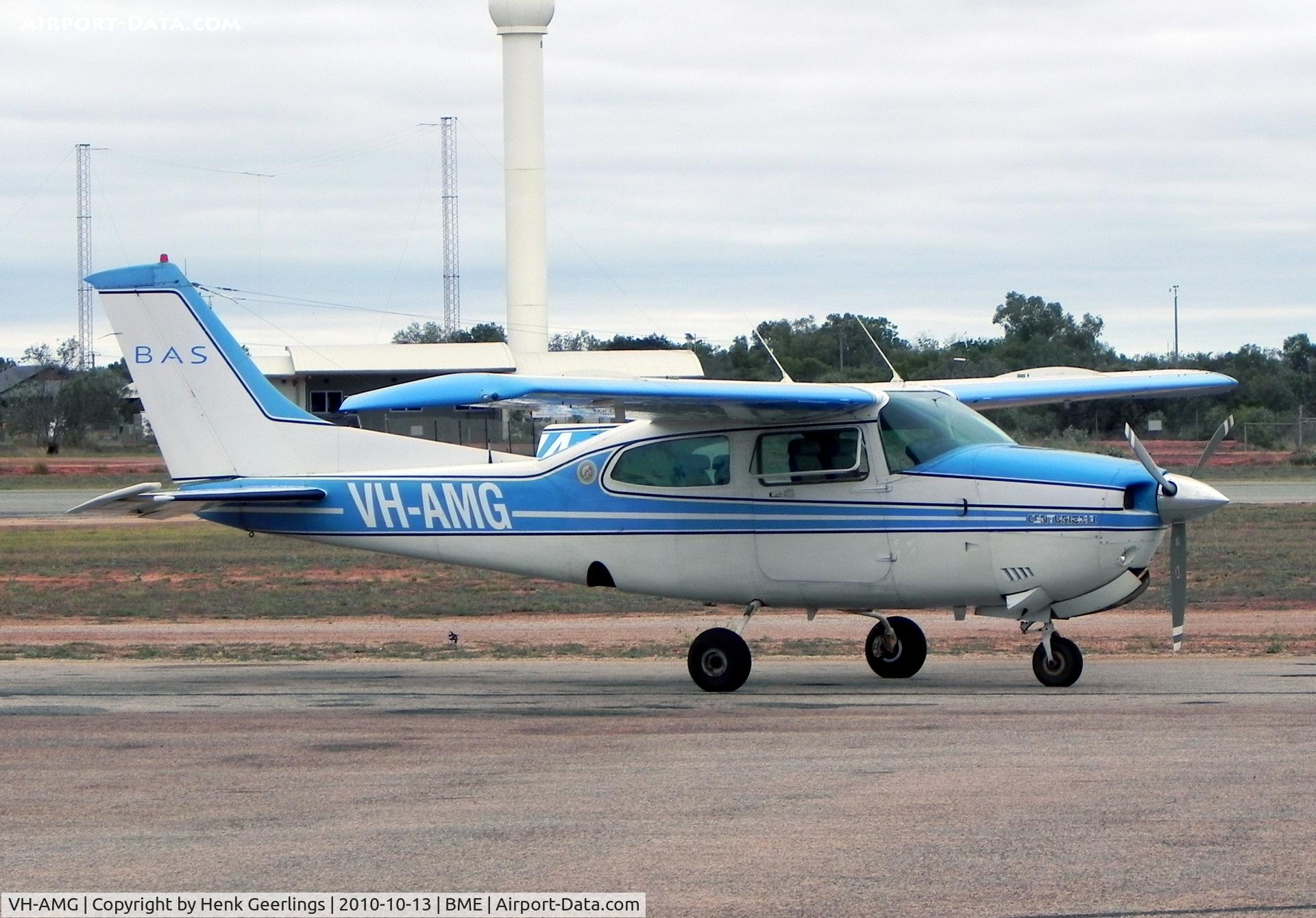 VH-AMG, 1980 Cessna 210N Centurion C/N 21064075, Broome