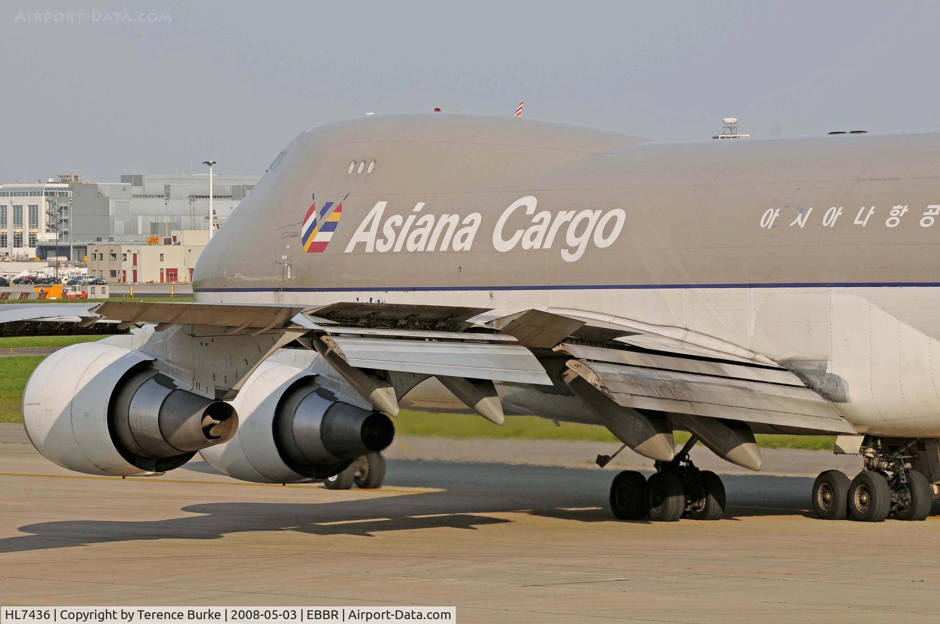 HL7436, 2002 Boeing 747-48EF (SCD) C/N 29170, Close up details, Brussels.