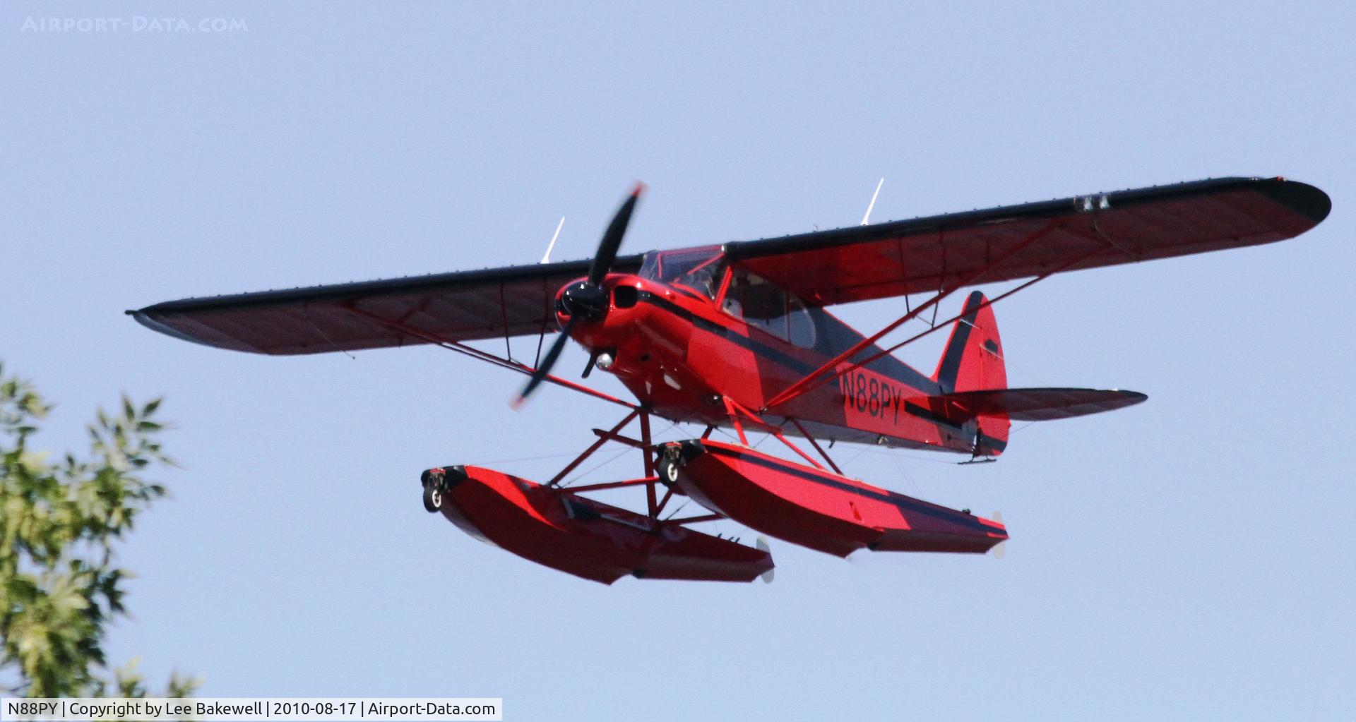N88PY, 1960 Piper PA-18-150 Super Cub C/N 18-7425, While operating in and out of Forest Lake MN