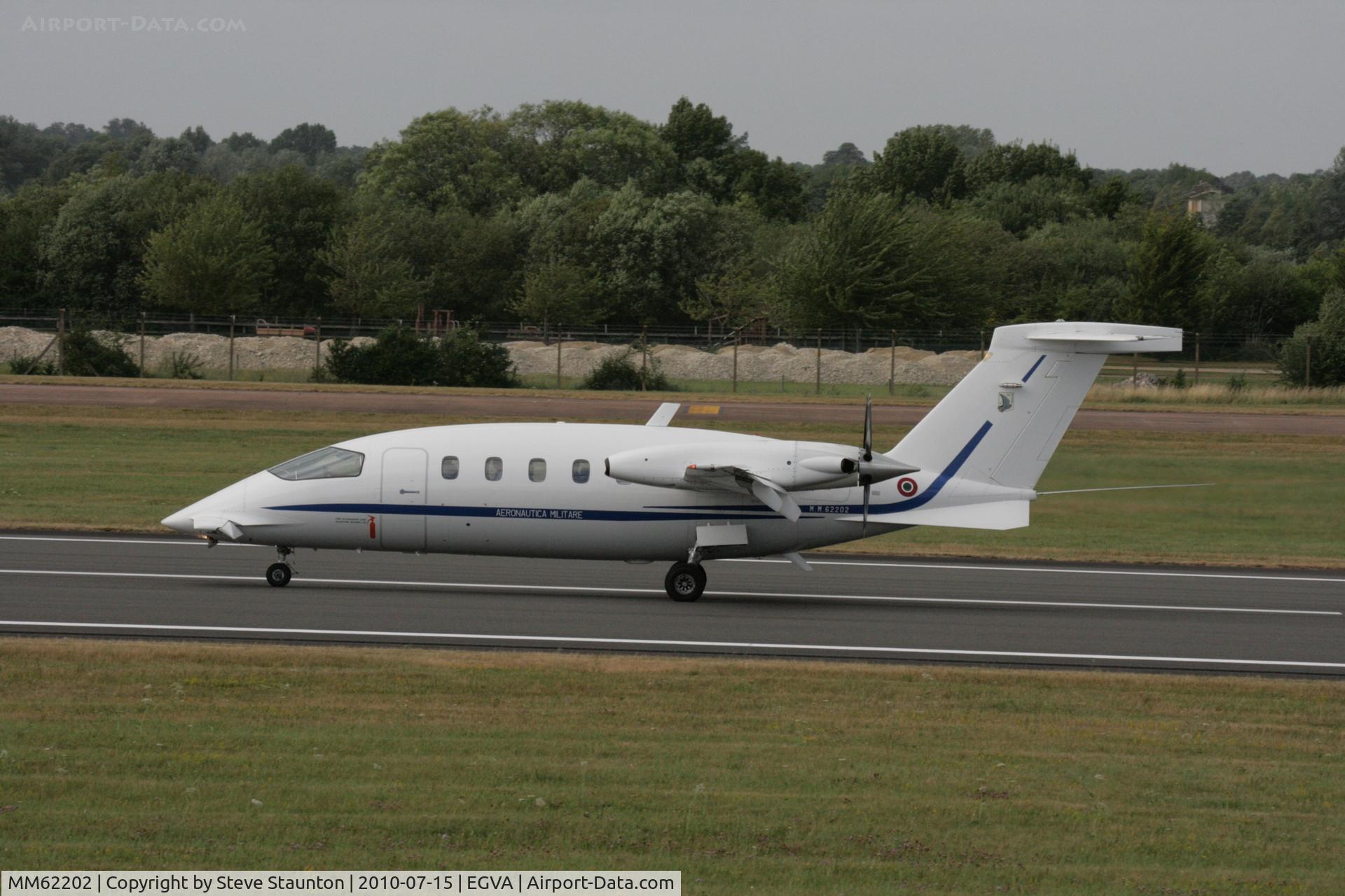 MM62202, Piaggio P-180AM Avanti C/N 1058, Taken at the Royal International Air Tattoo 2010