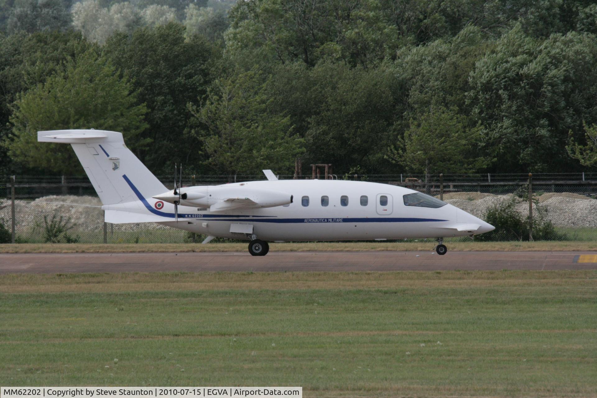MM62202, Piaggio P-180AM Avanti C/N 1058, Taken at the Royal International Air Tattoo 2010