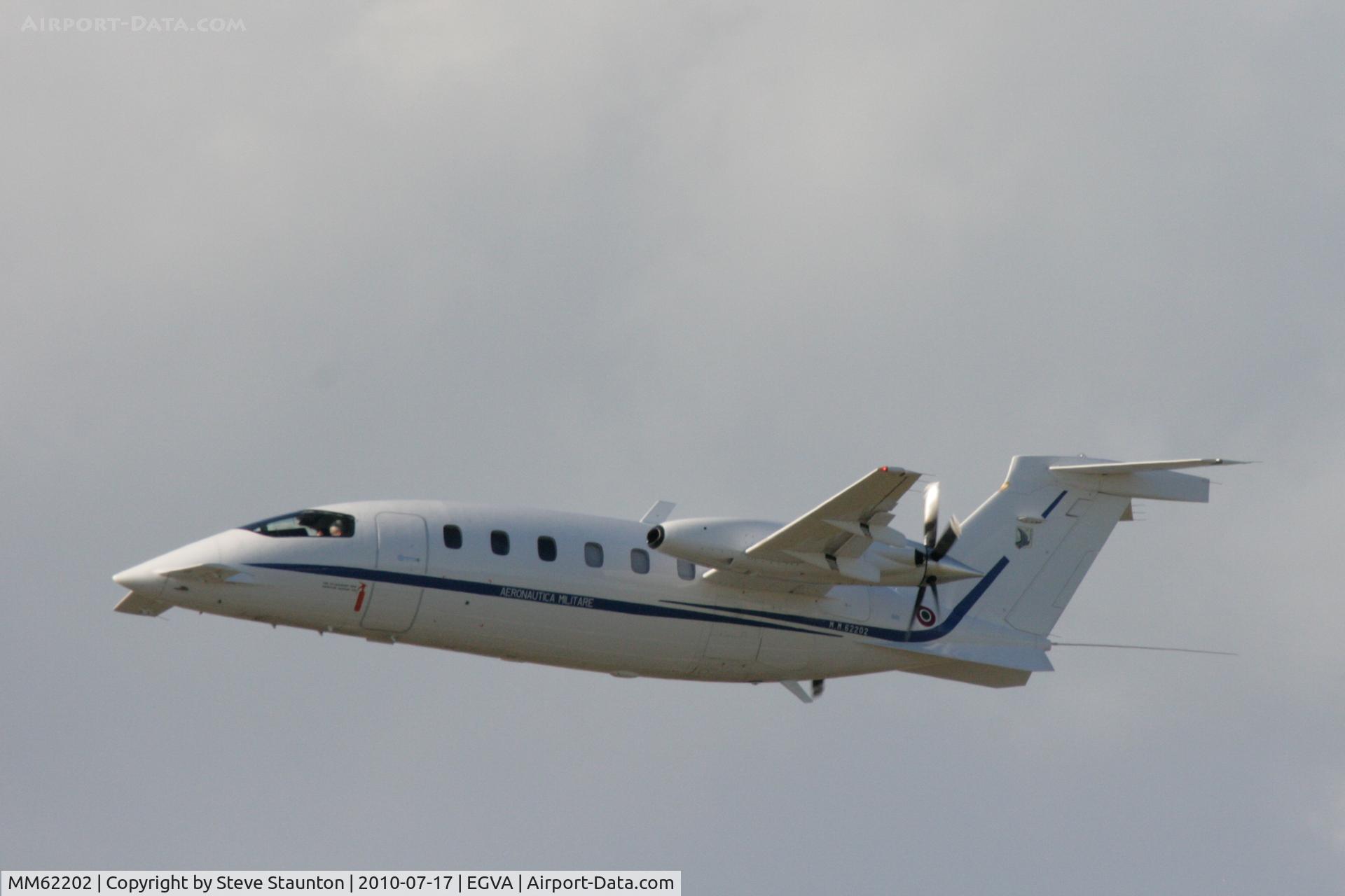 MM62202, Piaggio P-180AM Avanti C/N 1058, Taken at the Royal International Air Tattoo 2010