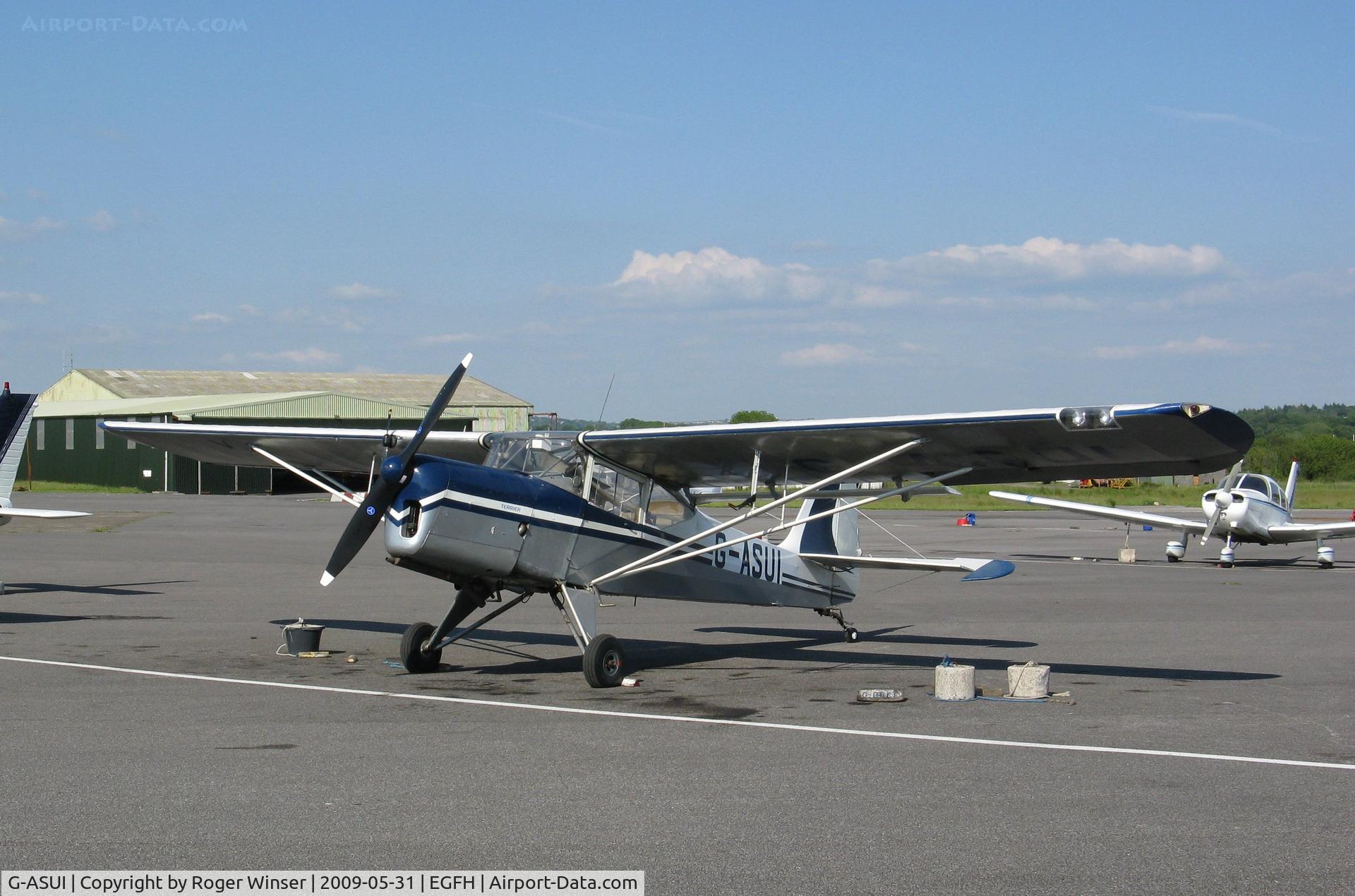 G-ASUI, 1964 Beagle A-61 Terrier 2 C/N B.641, Visiting Beagle Terrier.