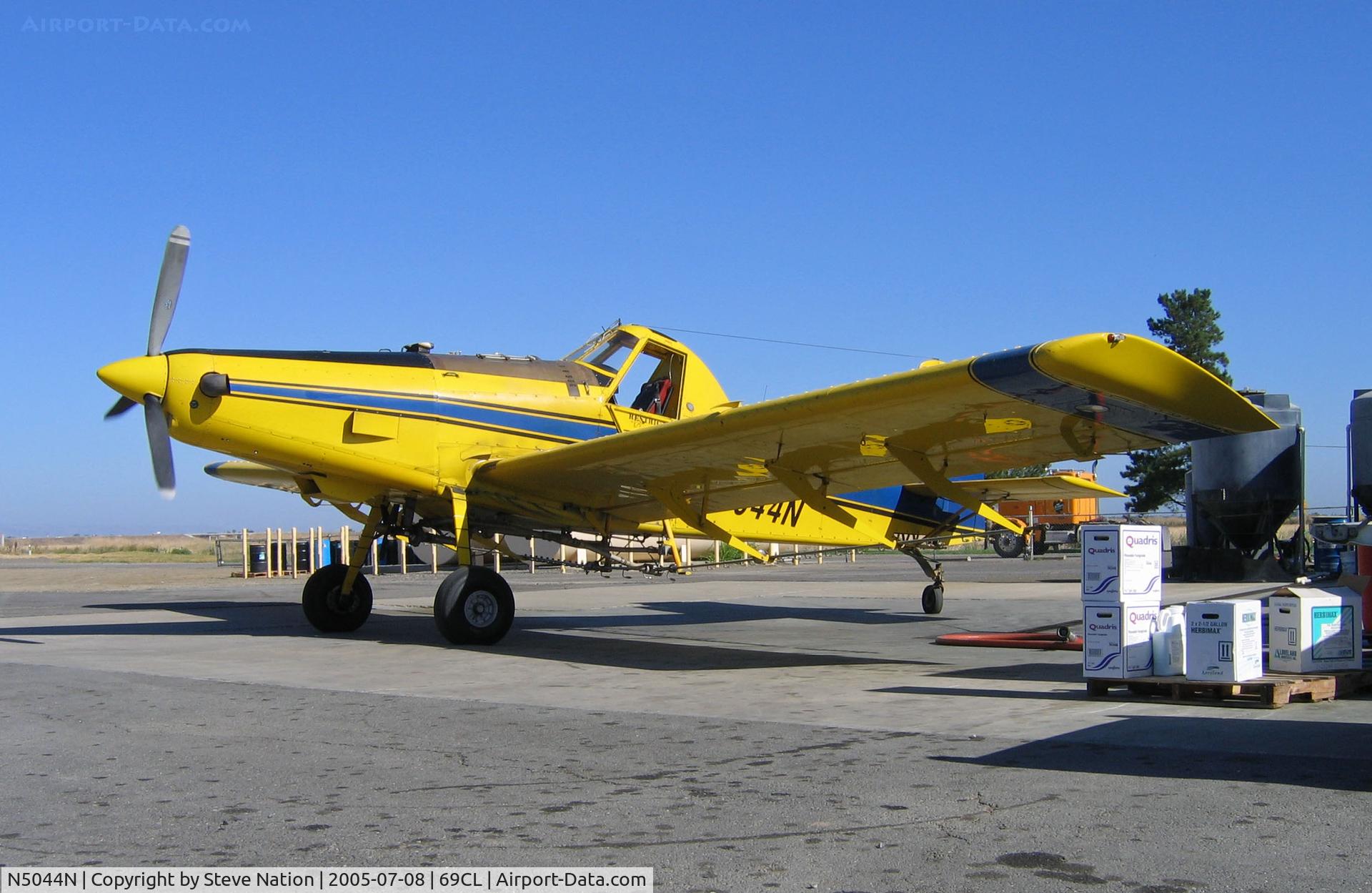 N5044N, 1997 Air Tractor Inc AT-502B C/N 502B-0452, Growers AS 1997 AT-502B sprayer @ Medlock Airport, Davis, CA