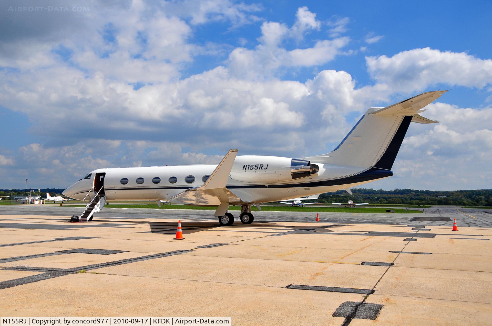 N155RJ, 1998 Gulfstream Aerospace G-IV C/N 1347, 9/17/2010