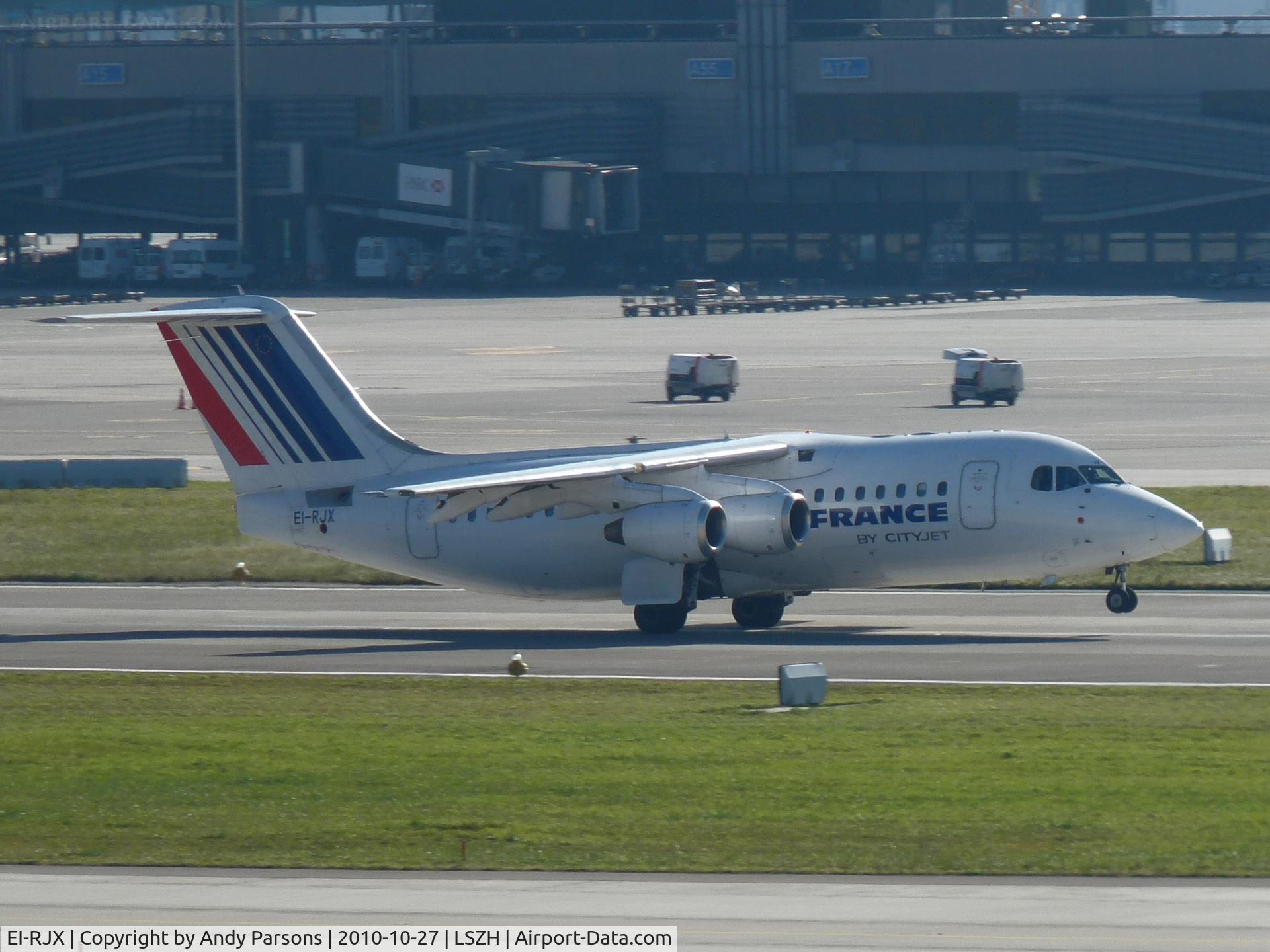 EI-RJX, 2000 BAe Systems Avro 146-RJ85A C/N E.2372, Departing Zurich