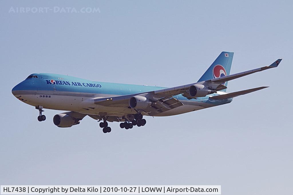 HL7438, 2003 Boeing 747-4B5ERF C/N 33515, KAL [KE] Korean Air
